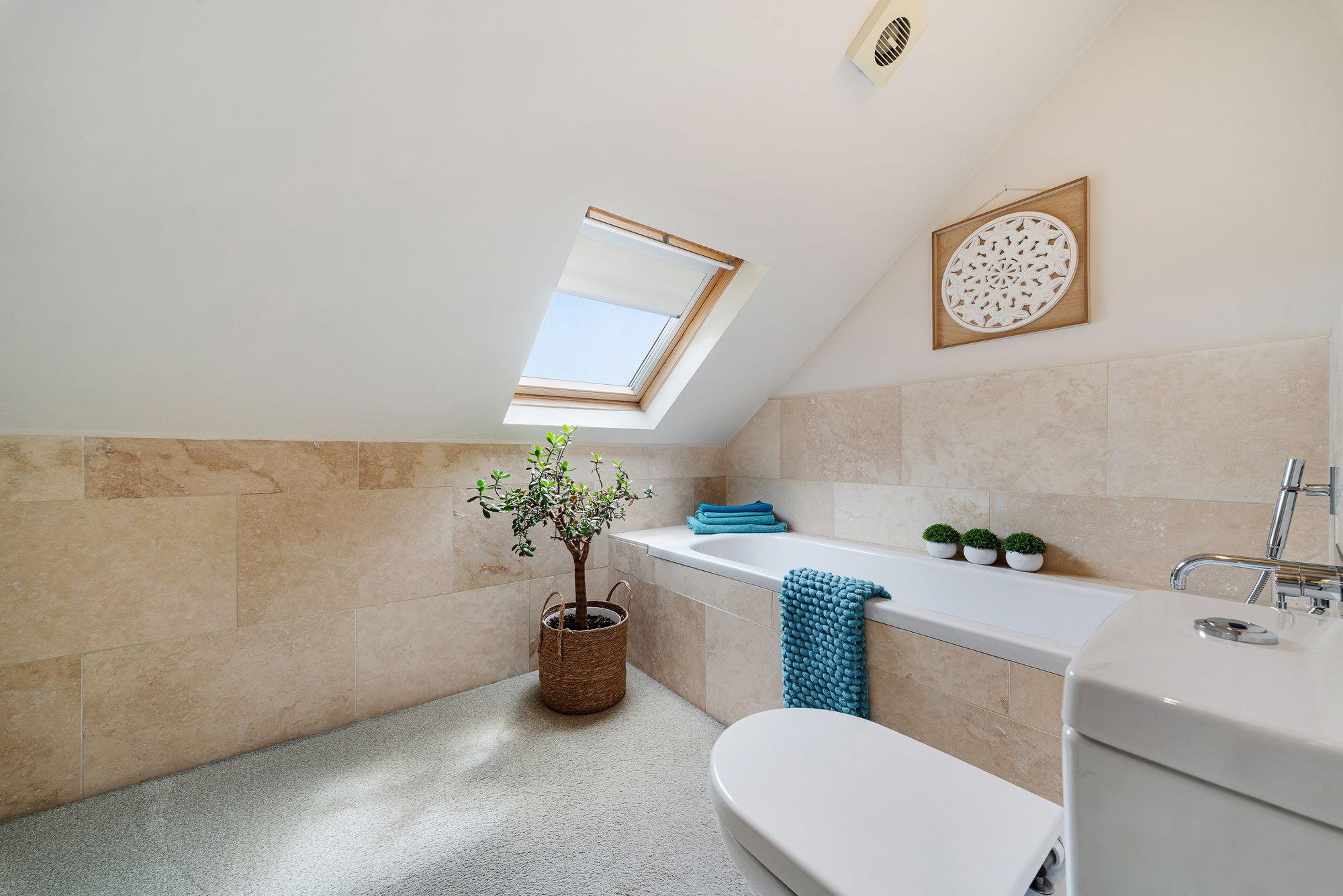 4 bed mid-terraced house for sale in Manchester Road, Rixton, WA3 23