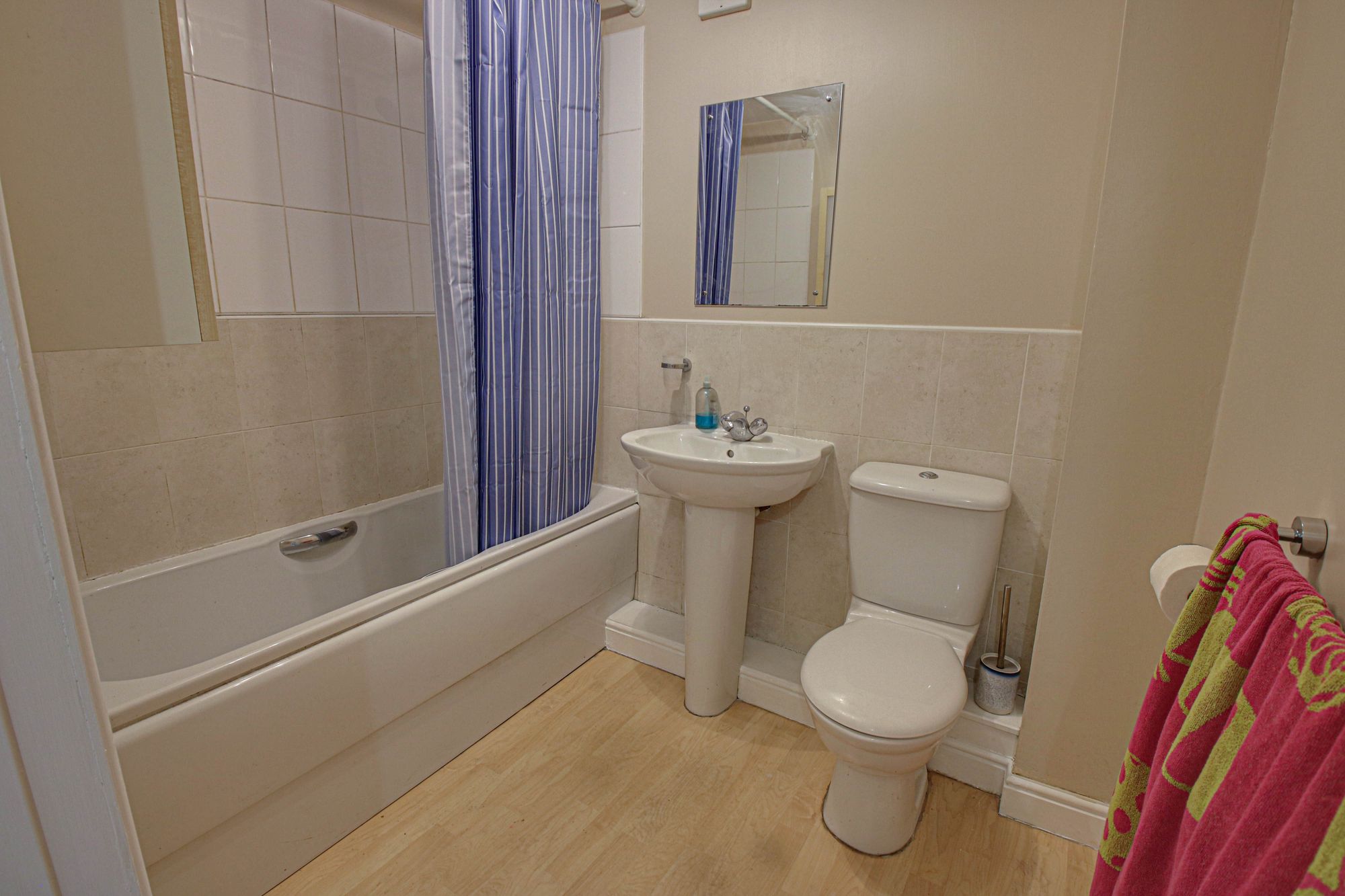 2 bed ground floor flat to rent in Dean Road, Cadishead, M44  - Property Image 7