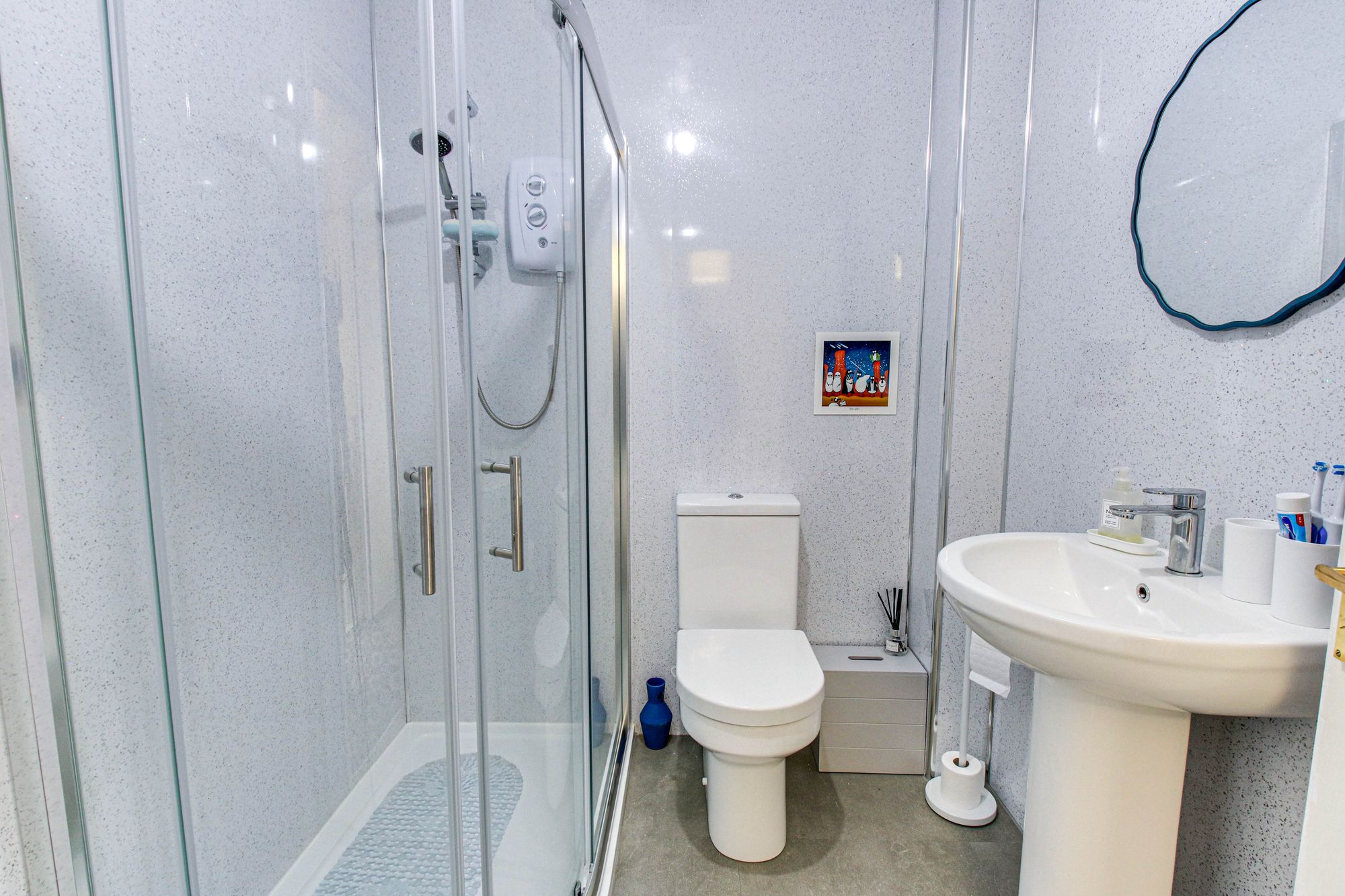 2 bed mid-terraced house for sale in Pipers Court, Irlam, M44  - Property Image 10