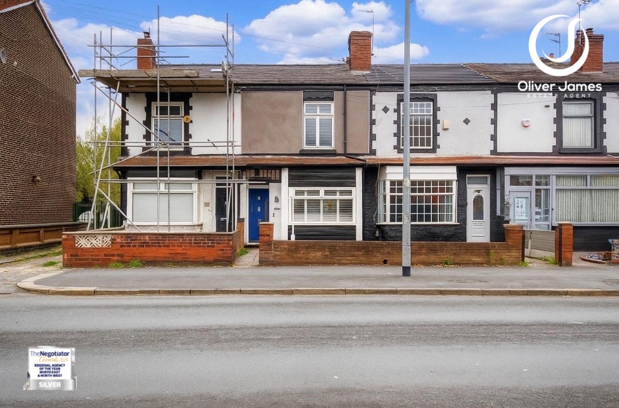3 bed terraced house for sale in 218 Worsley Road, Winton, M30 - Property Image 1