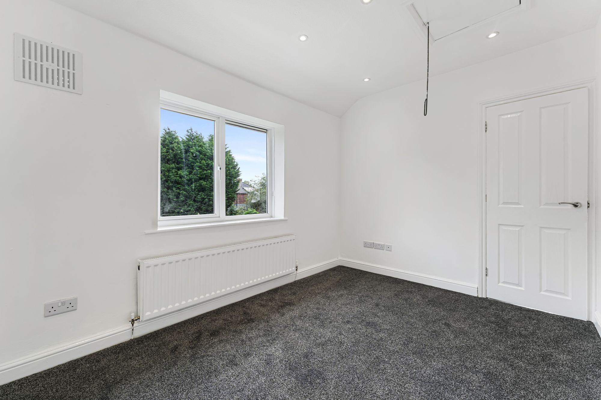 3 bed semi-detached house for sale in Dorset Road, Cadishead, M44  - Property Image 12