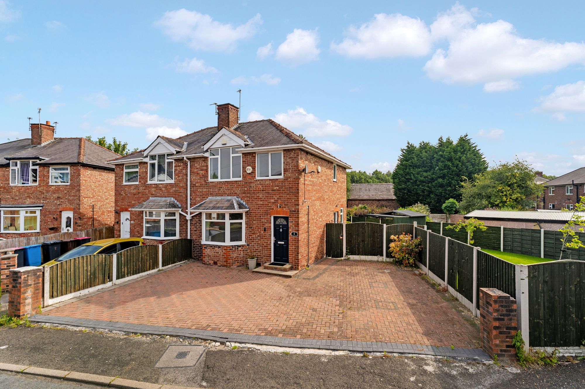 3 bed semi-detached house for sale in Dorset Road, Cadishead, M44 21