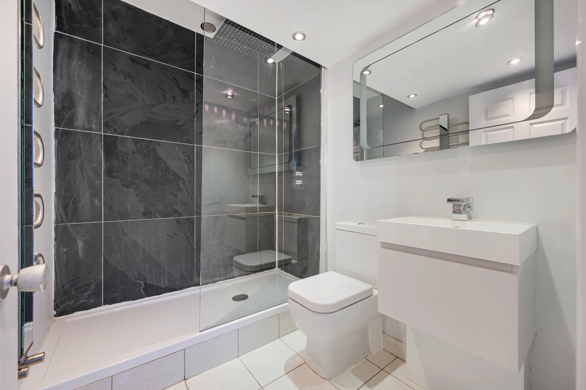 2 bed apartment to rent in Waterside Road, Bury 15