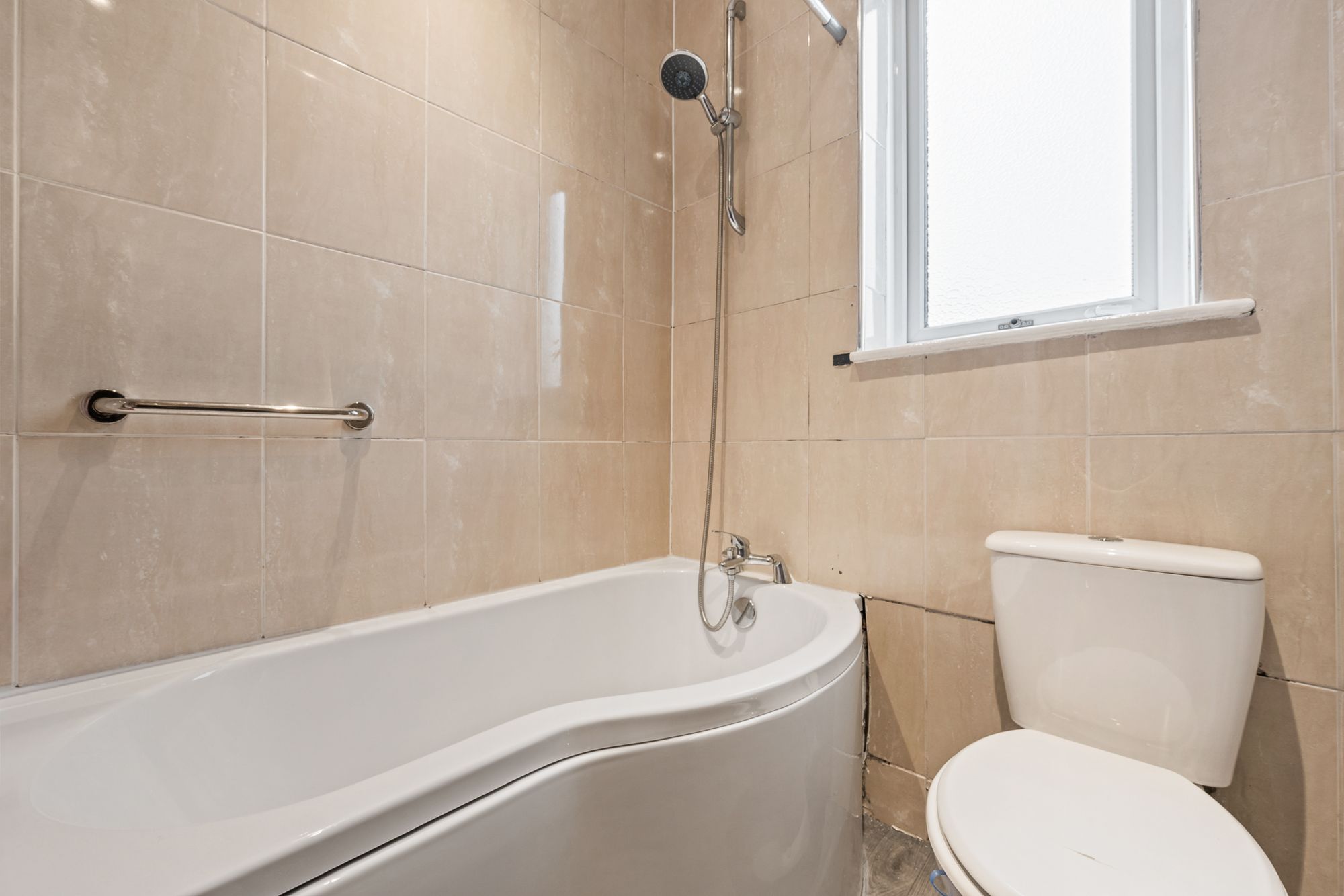 2 bed terraced house to rent in Bleakley Street, Manchester 13