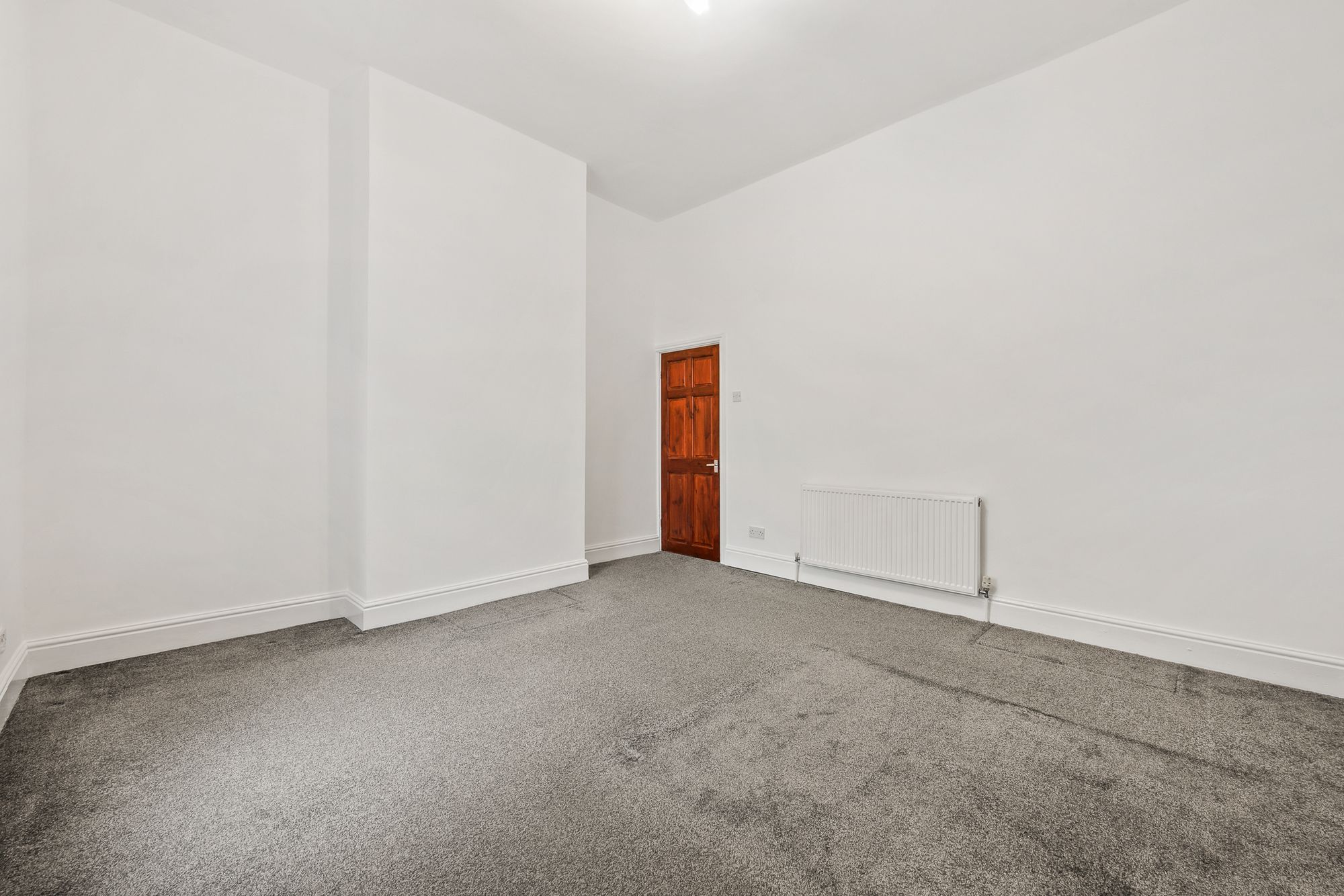 2 bed terraced house to rent in Bleakley Street, Manchester 10