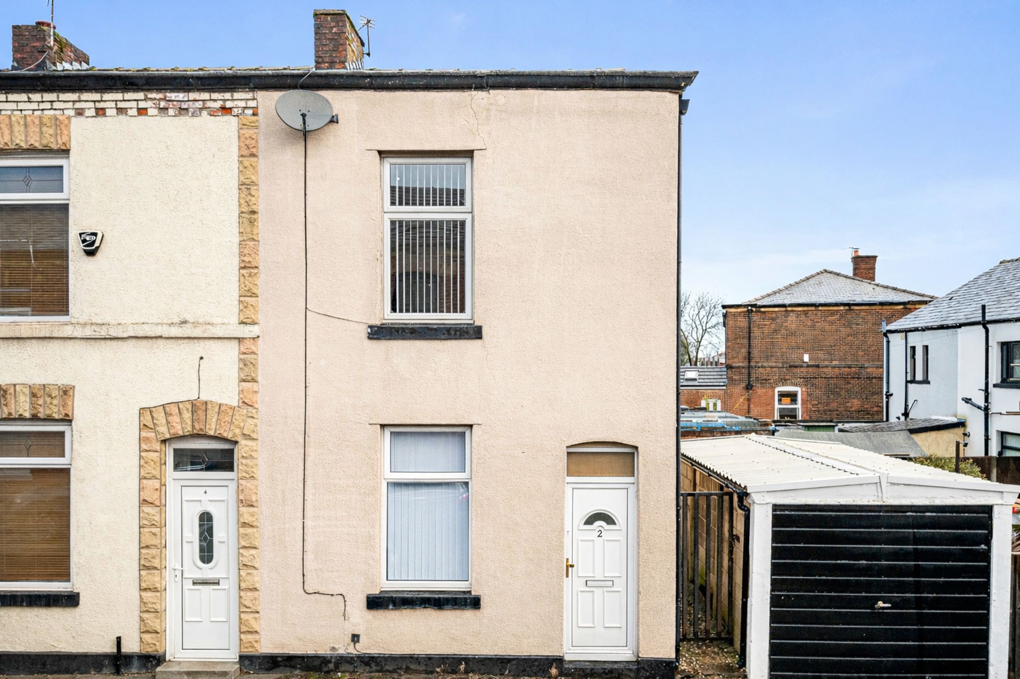 2 bed terraced house to rent in Bleakley Street, Manchester - Property Image 1