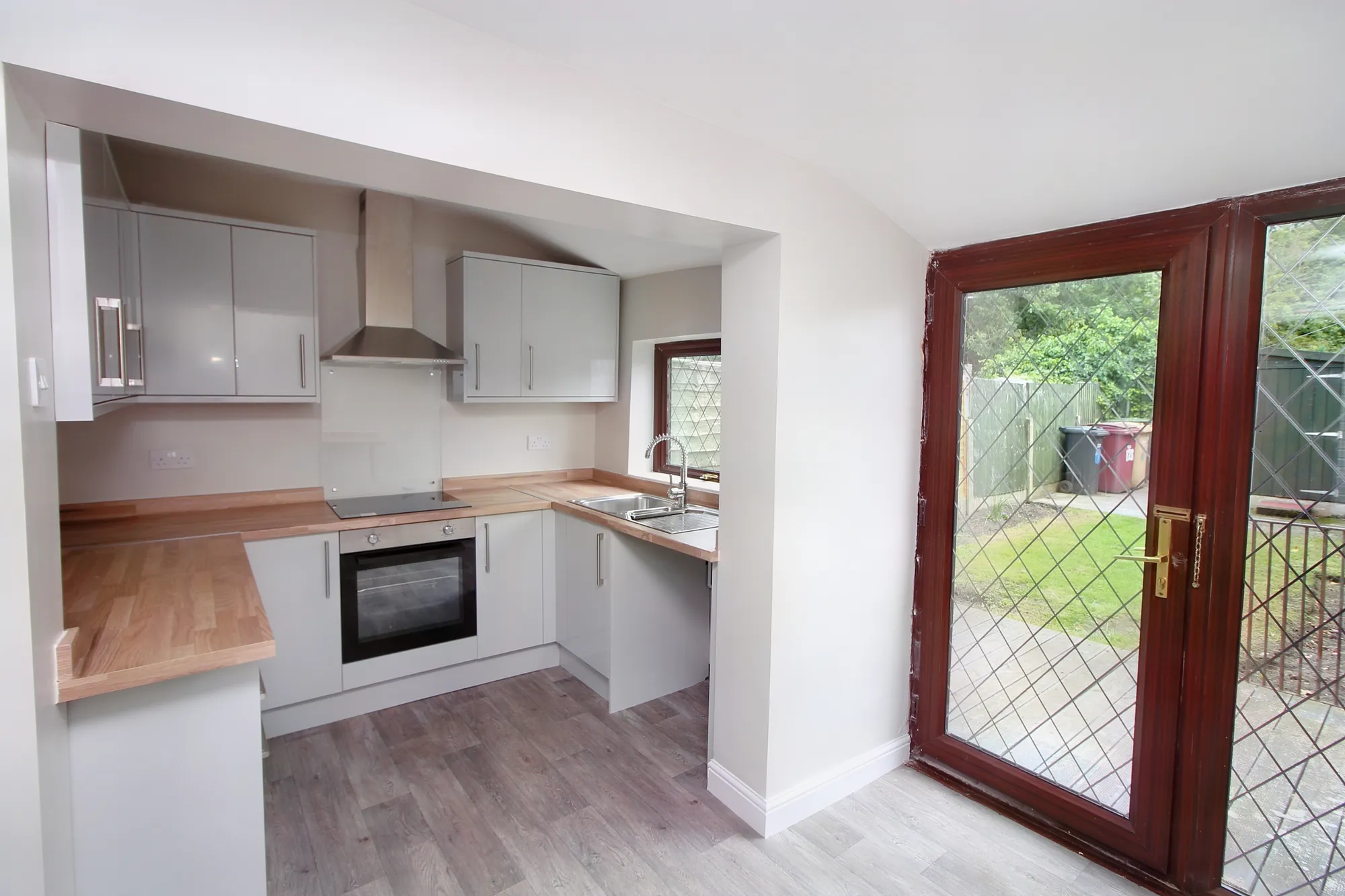 2 bed mid-terraced house to rent in Bolton Road, Bolton  - Property Image 5