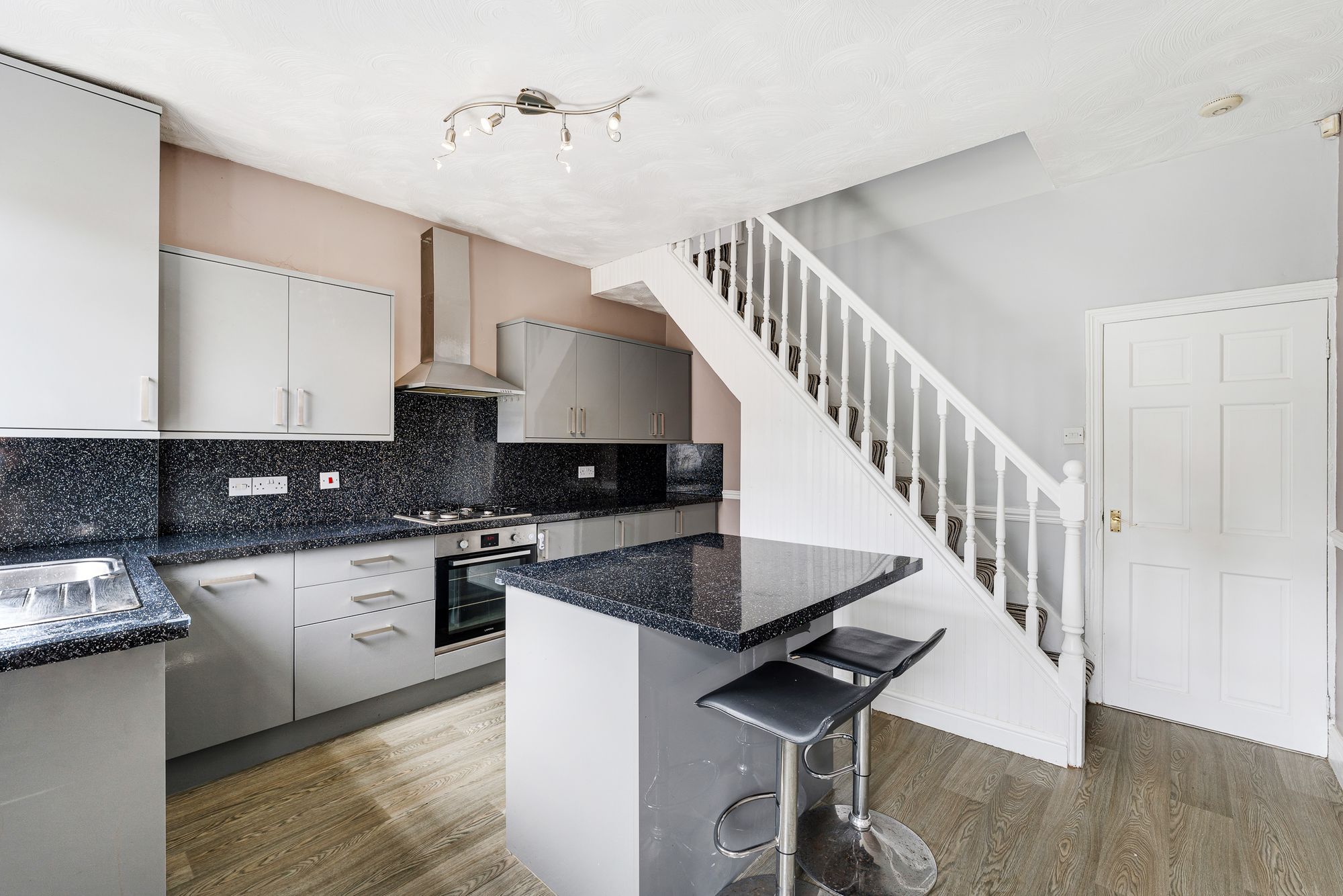 2 bed mid-terraced house to rent in Packer Street, Bolton  - Property Image 7