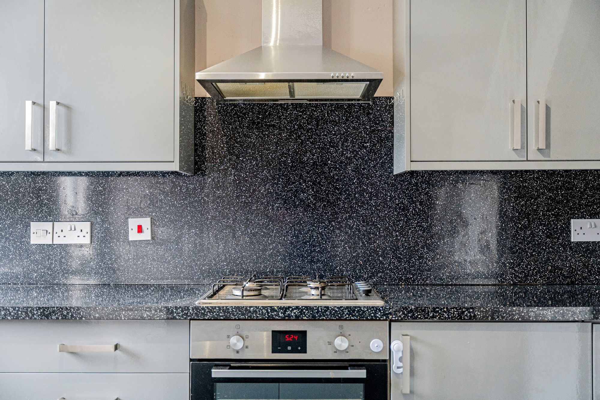 2 bed mid-terraced house to rent in Packer Street, Bolton  - Property Image 10