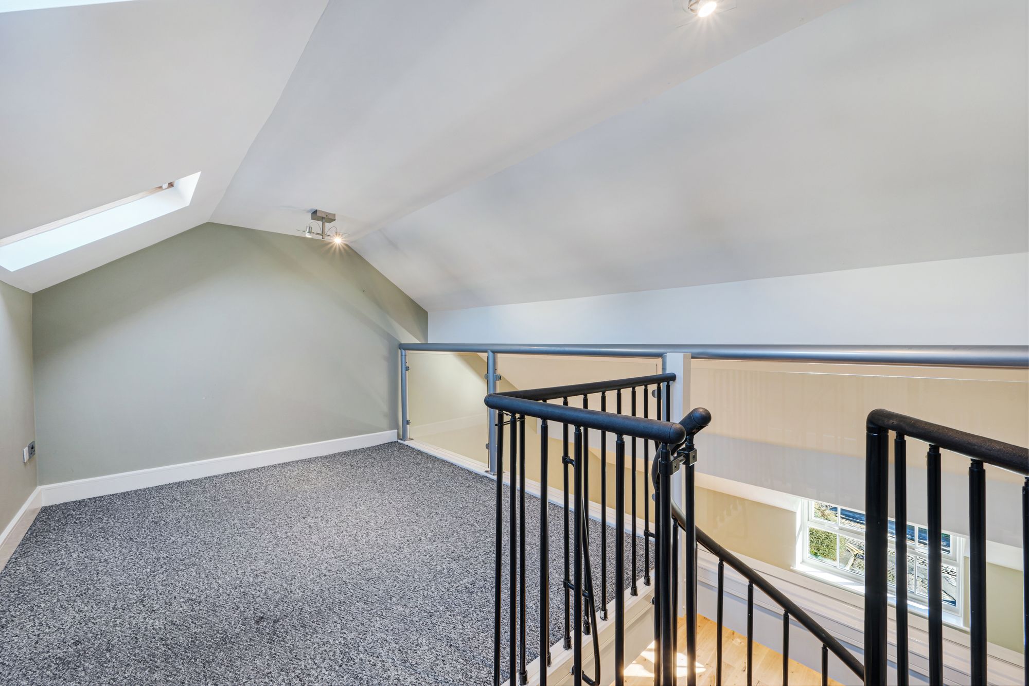 2 bed flat to rent in St. Johns Court, Bury  - Property Image 14