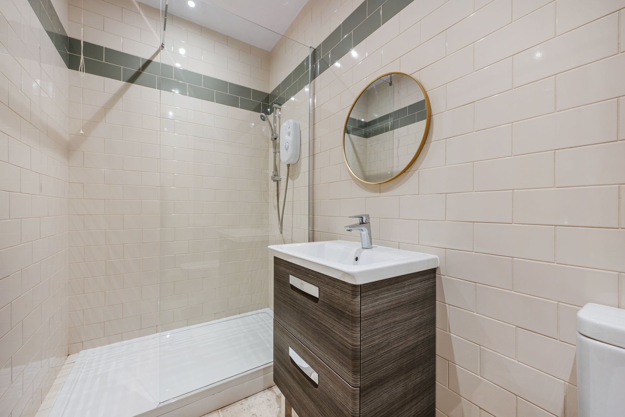 2 bed flat to rent in St. Johns Court, Bury 16