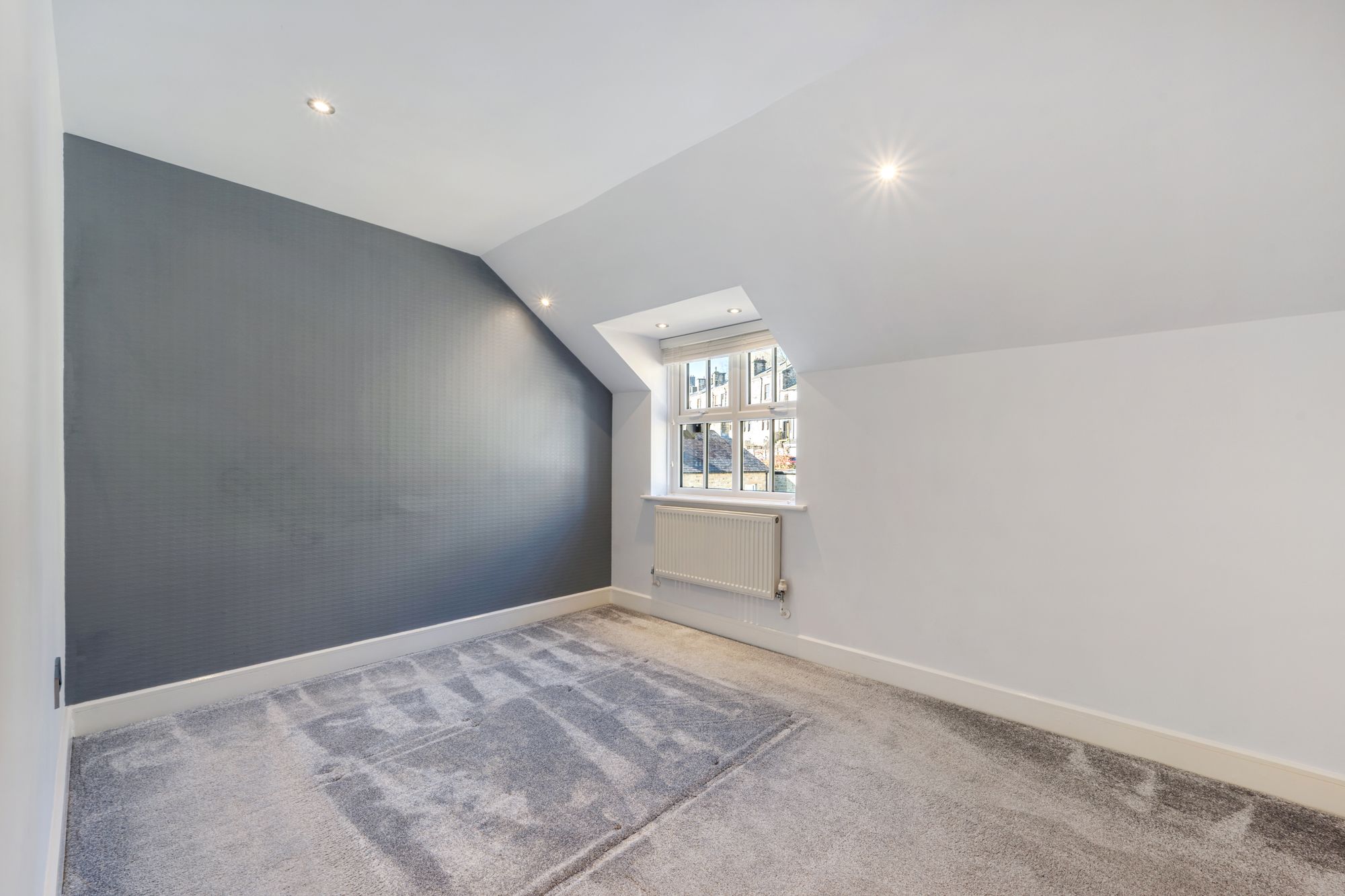 2 bed flat to rent in St. Johns Court, Bury  - Property Image 19