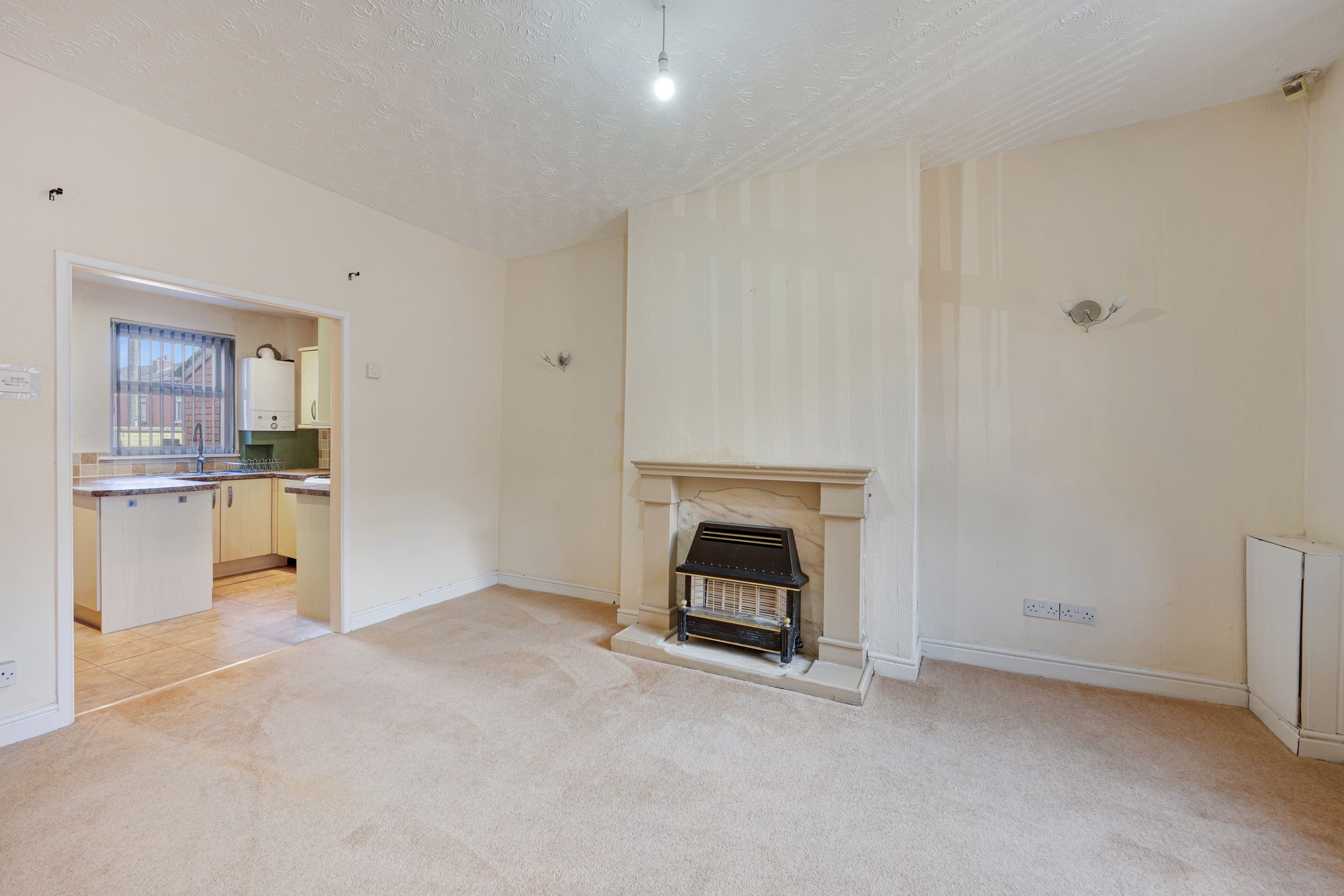 2 bed terraced house to rent in Glen Bott Street, Bolton  - Property Image 5