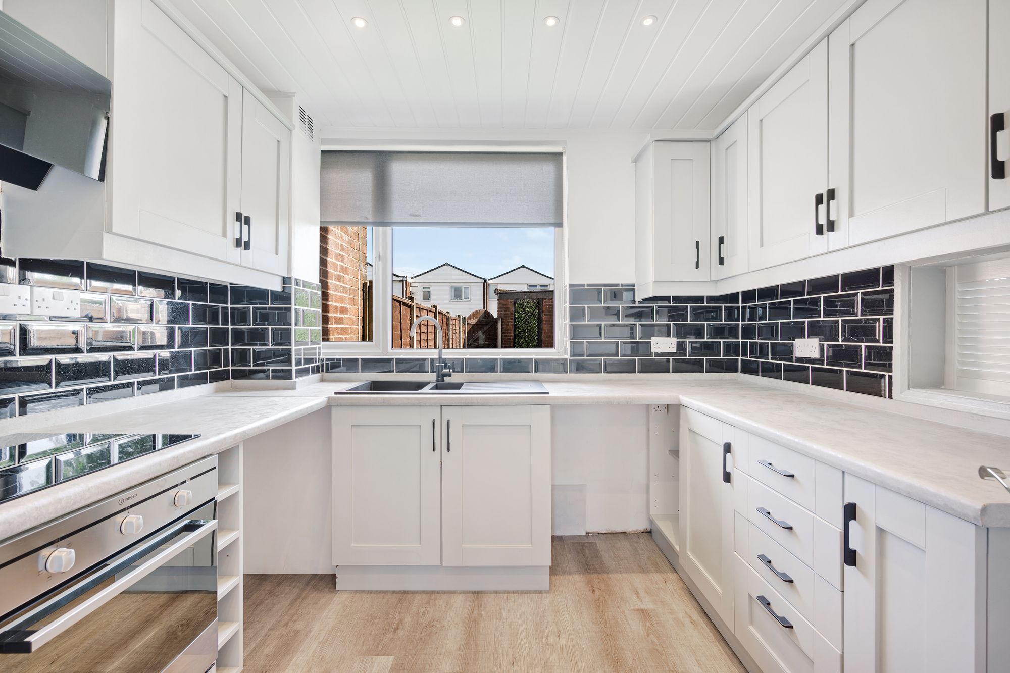 2 bed terraced house to rent in Mossfield Road, Bolton 6