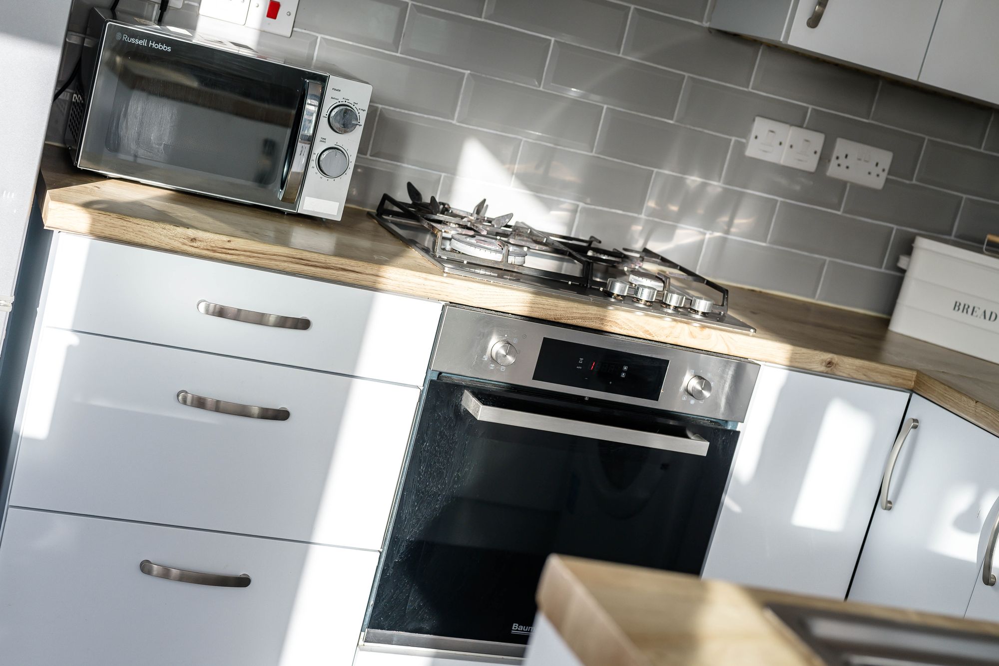 3 bed mid-terraced house for sale in Chiltern Close, Bolton 9