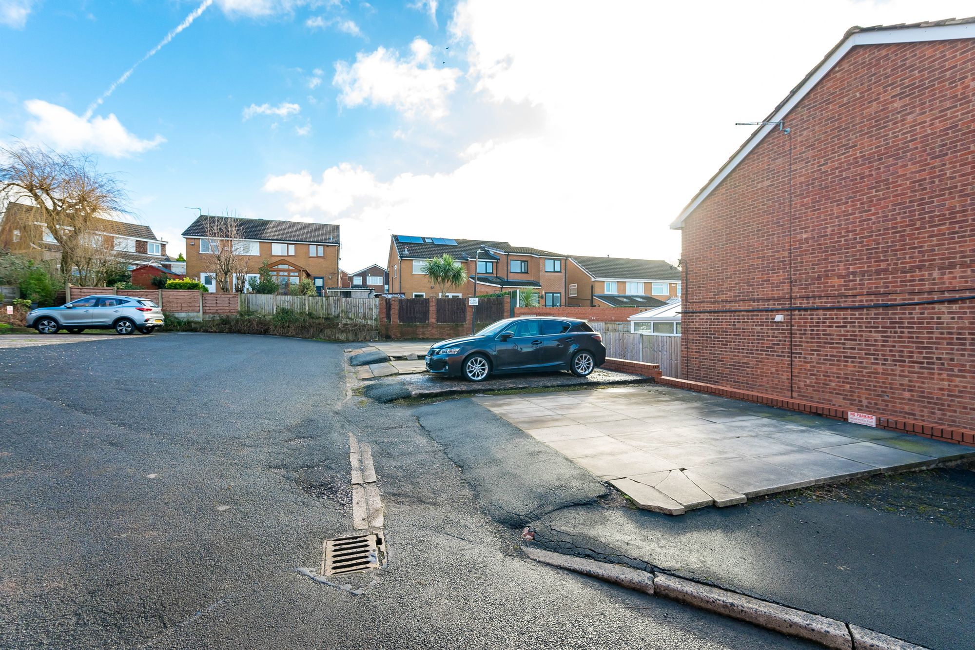 3 bed mid-terraced house for sale in Chiltern Close, Bolton  - Property Image 26