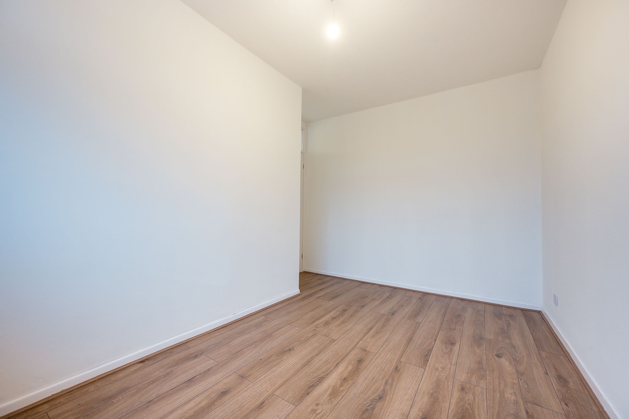 3 bed end of terrace house to rent in Oakford Avenue, Manchester 12