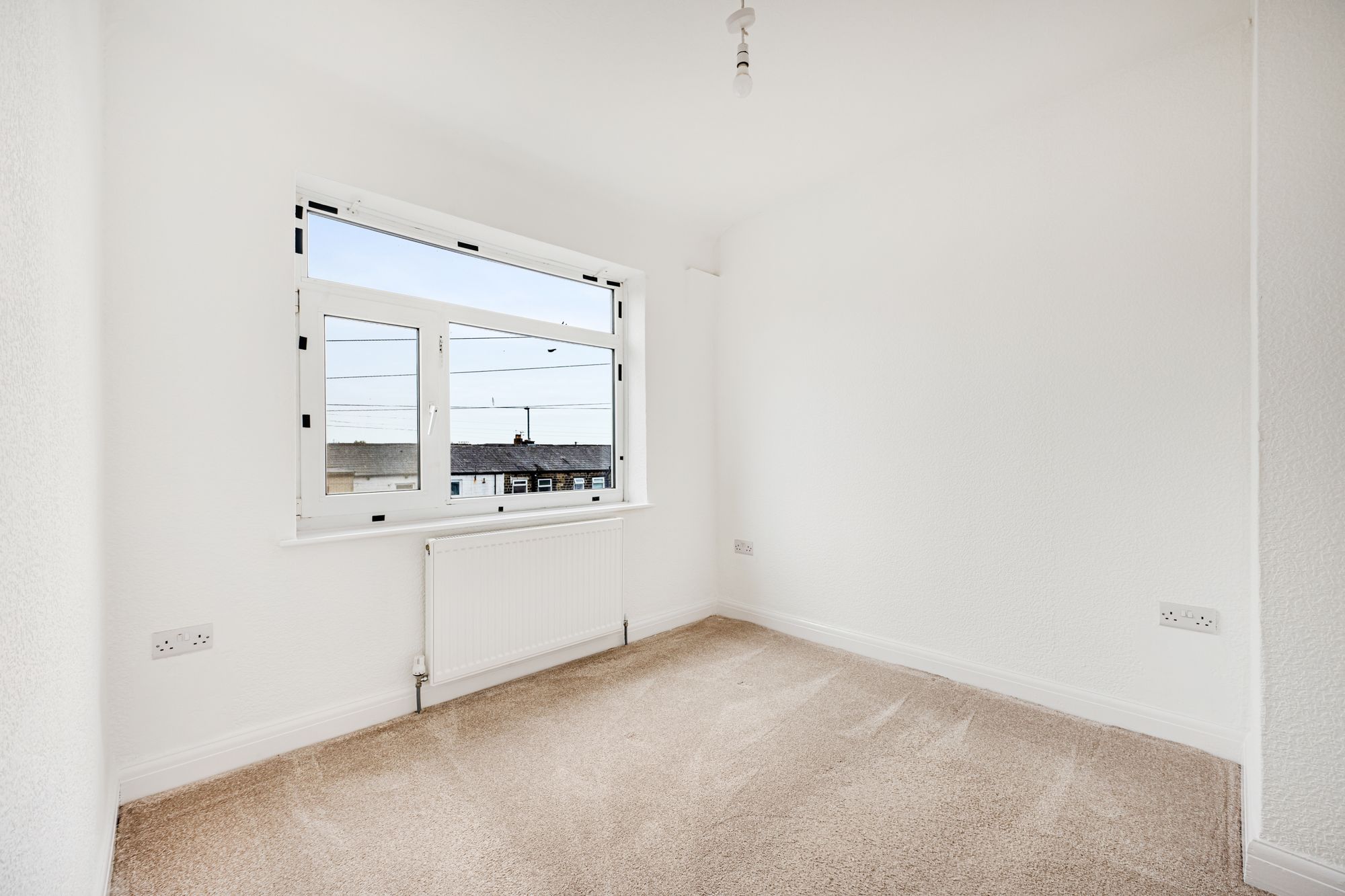 3 bed terraced house to rent in Third Avenue, Bury 11