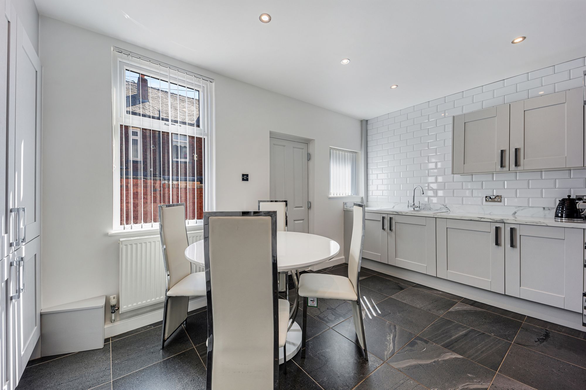 3 bed terraced house to rent in Essex Street, Bolton 6