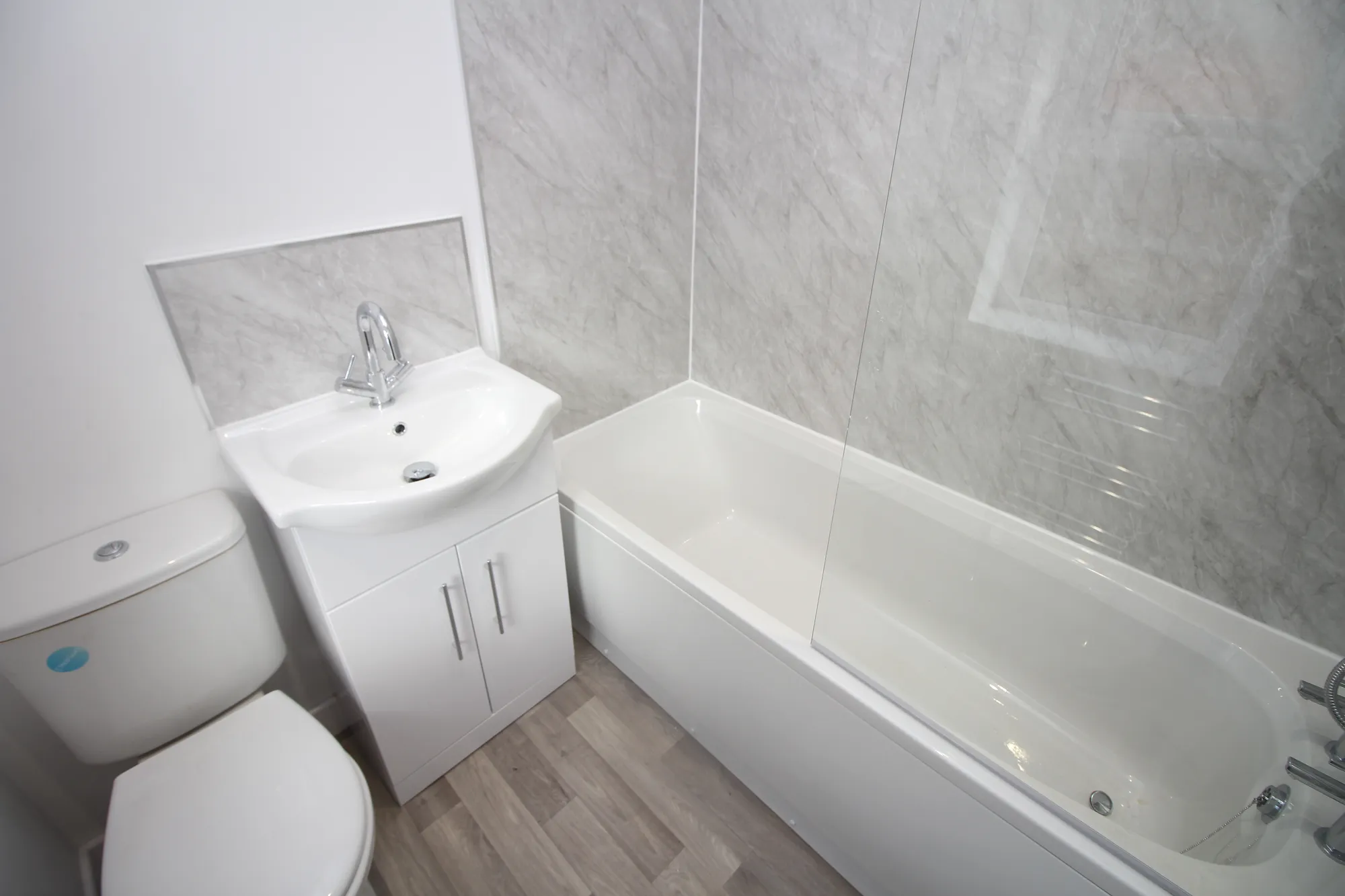 2 bed semi-detached house to rent in Wilkinson Road, Bolton 8