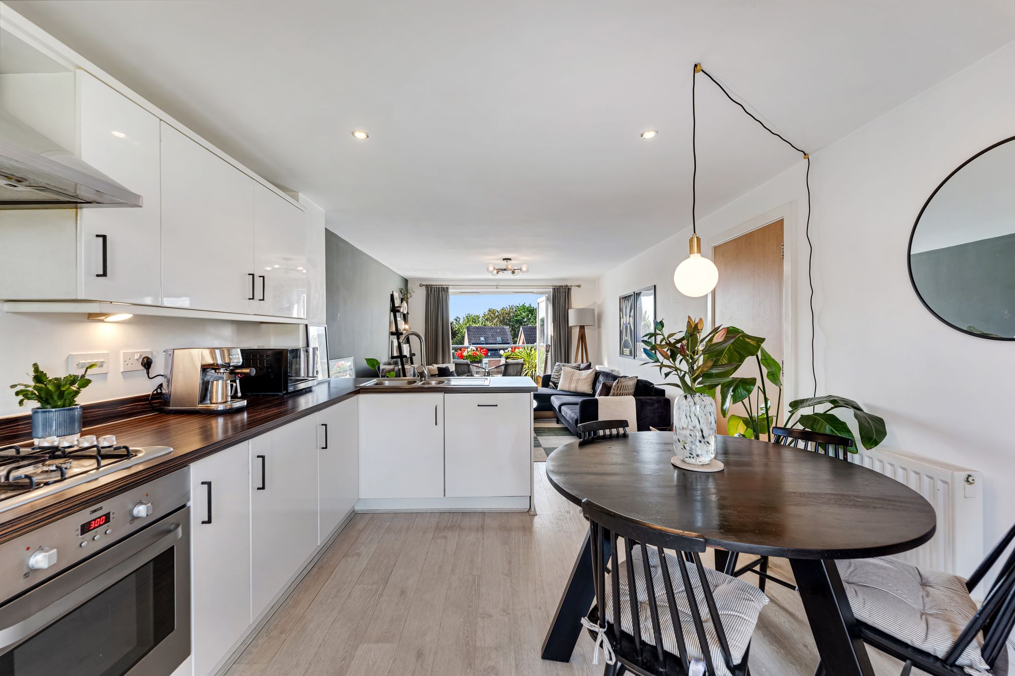 2 bed flat for sale in Christie Lane, Salford  - Property Image 10