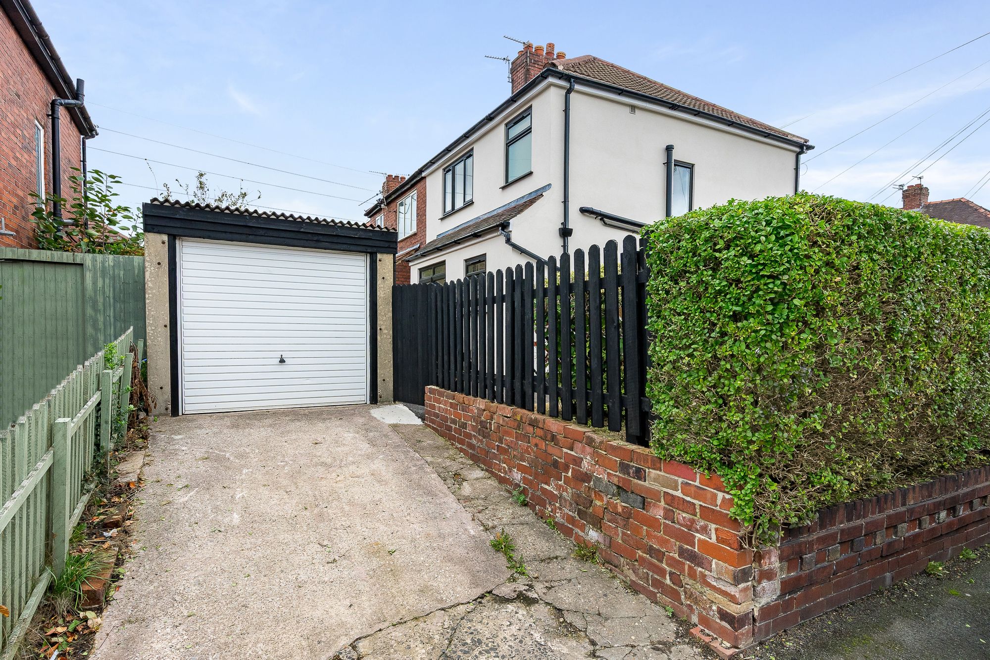 3 bed semi-detached house for sale in Sidley Avenue, Manchester  - Property Image 27