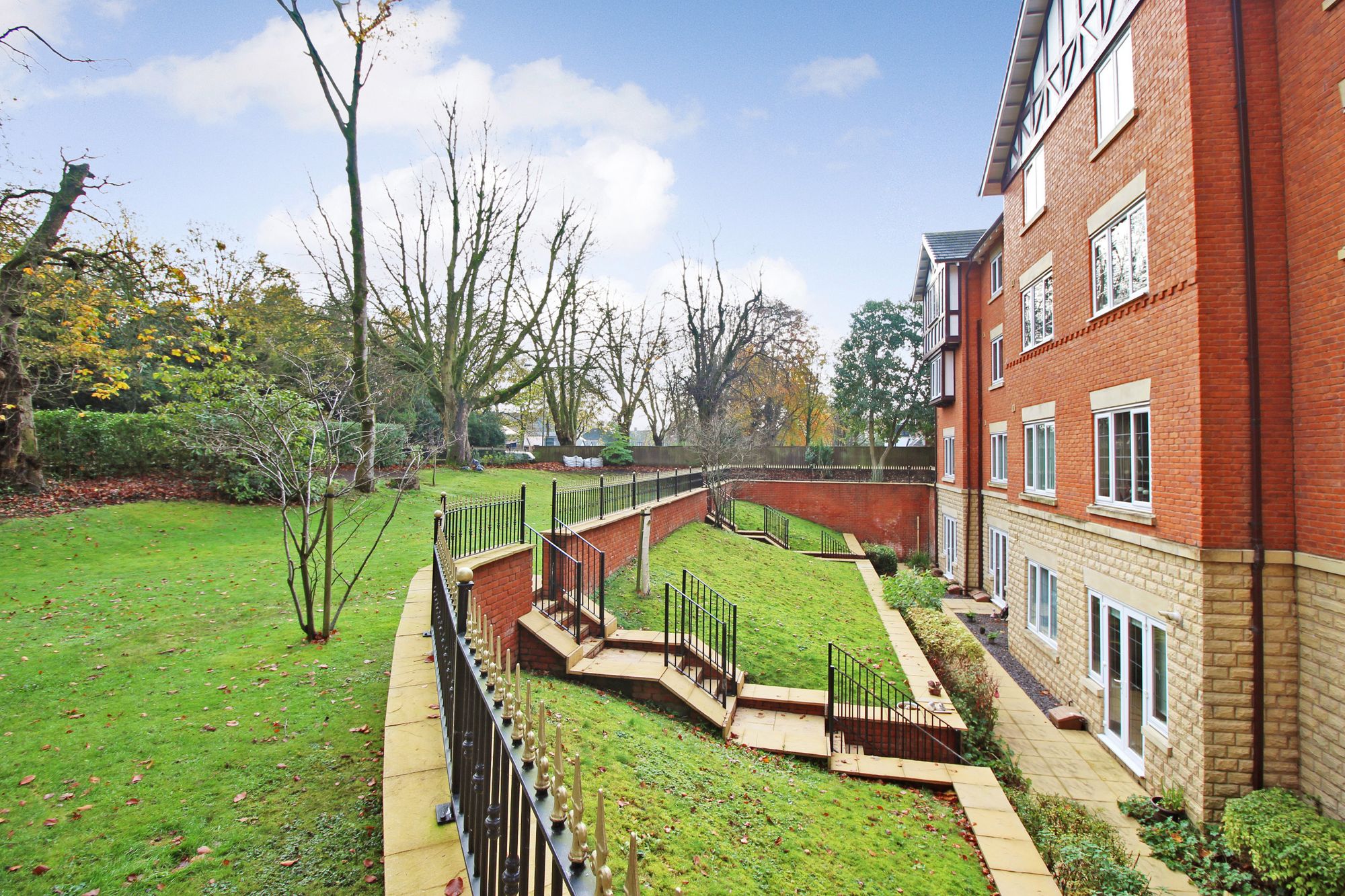2 bed apartment to rent in Orchard Court, Bury  - Property Image 2