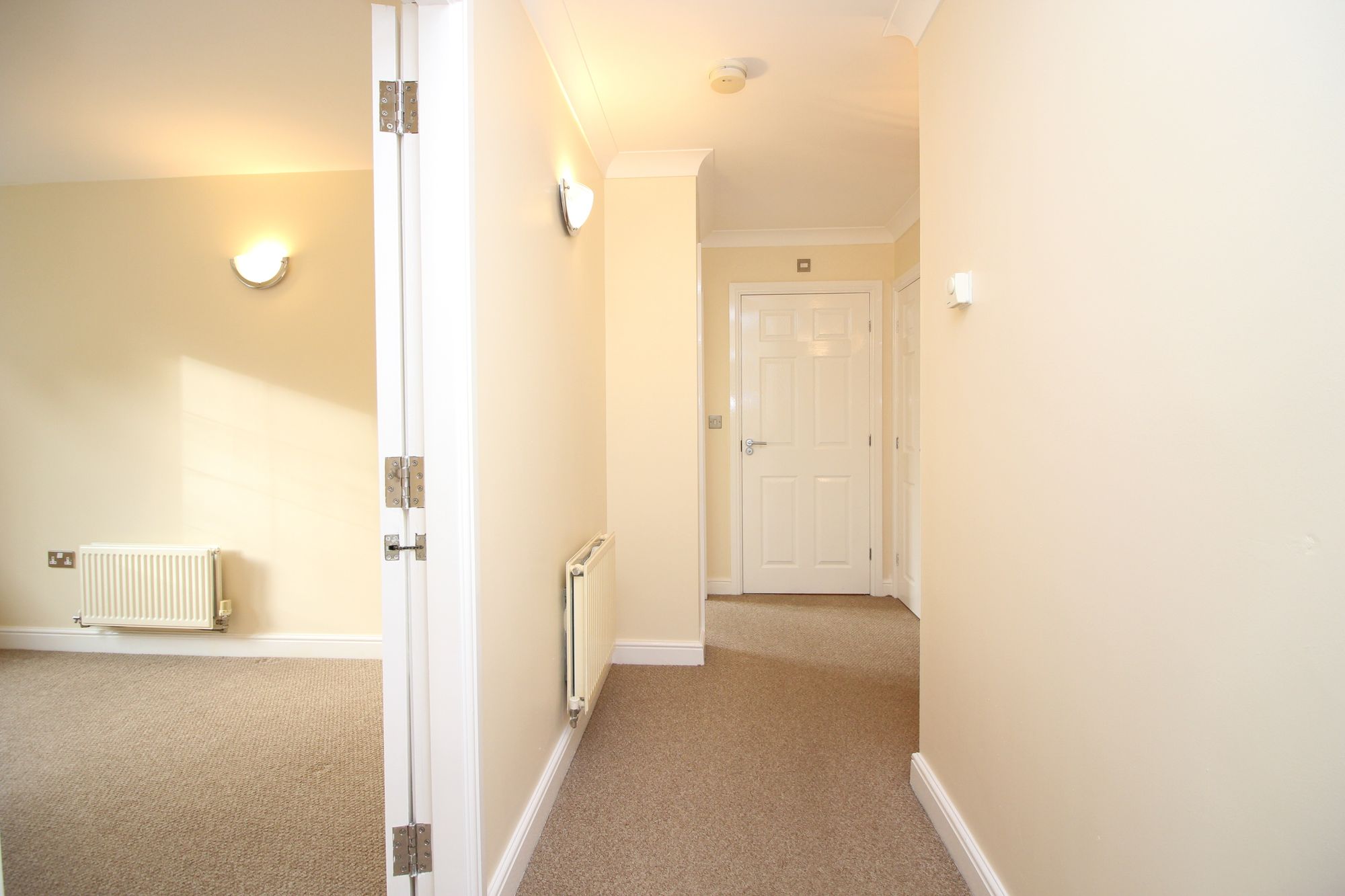 2 bed apartment to rent in Orchard Court, Bury 5