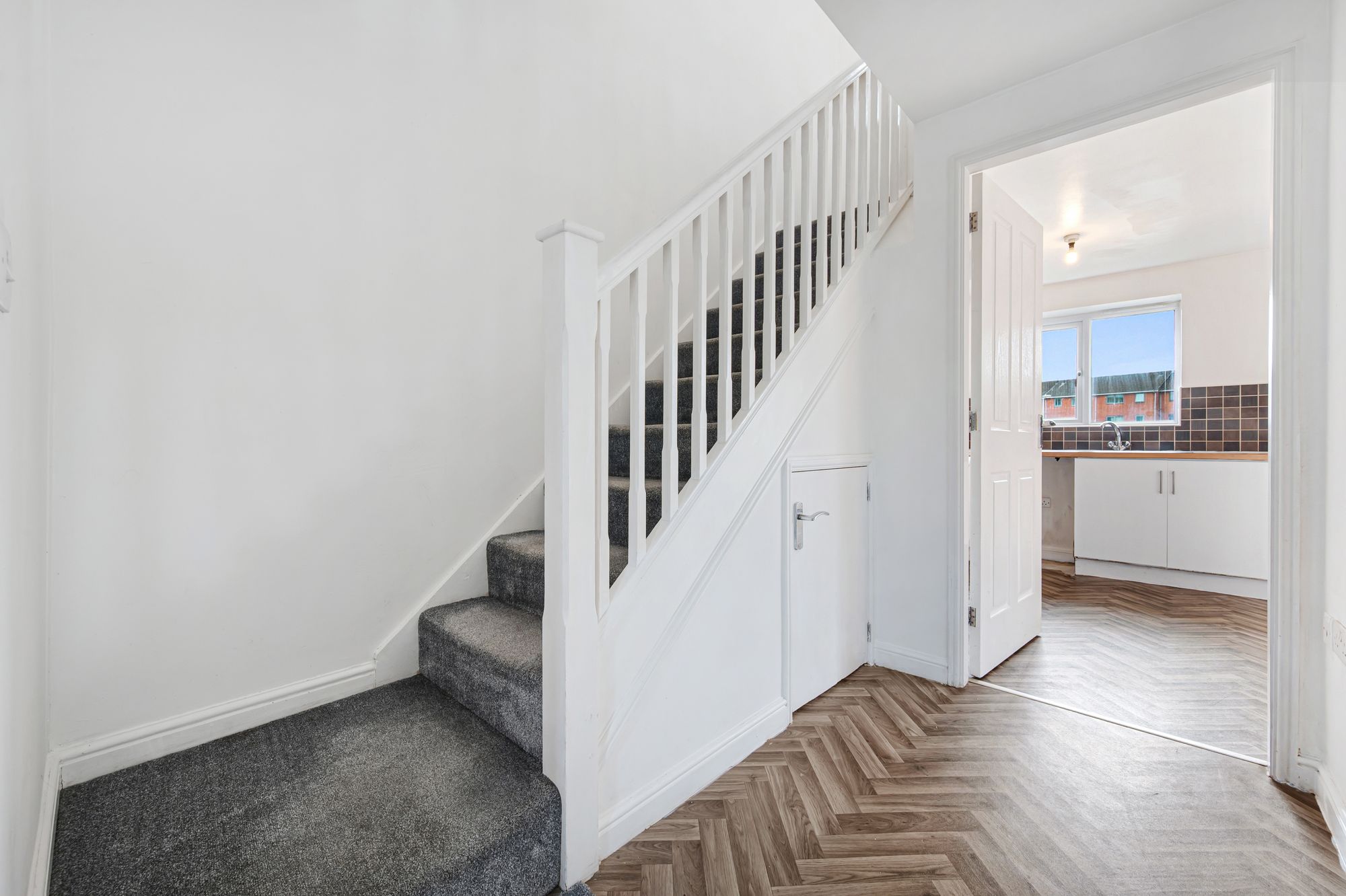 3 bed terraced house to rent in Kylemore Way, Manchester 12