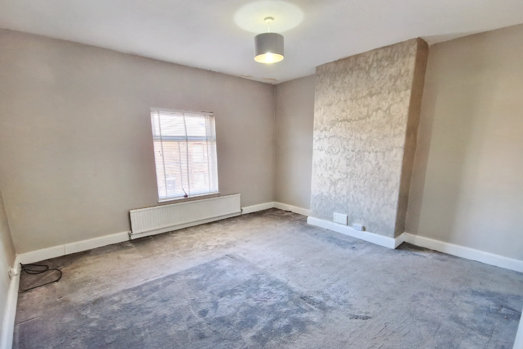 2 bed terraced house to rent in Ducie Street, Manchester 6