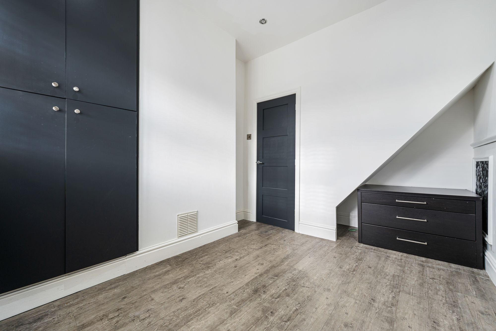 3 bed terraced house to rent in Wilton Street, Manchester 18