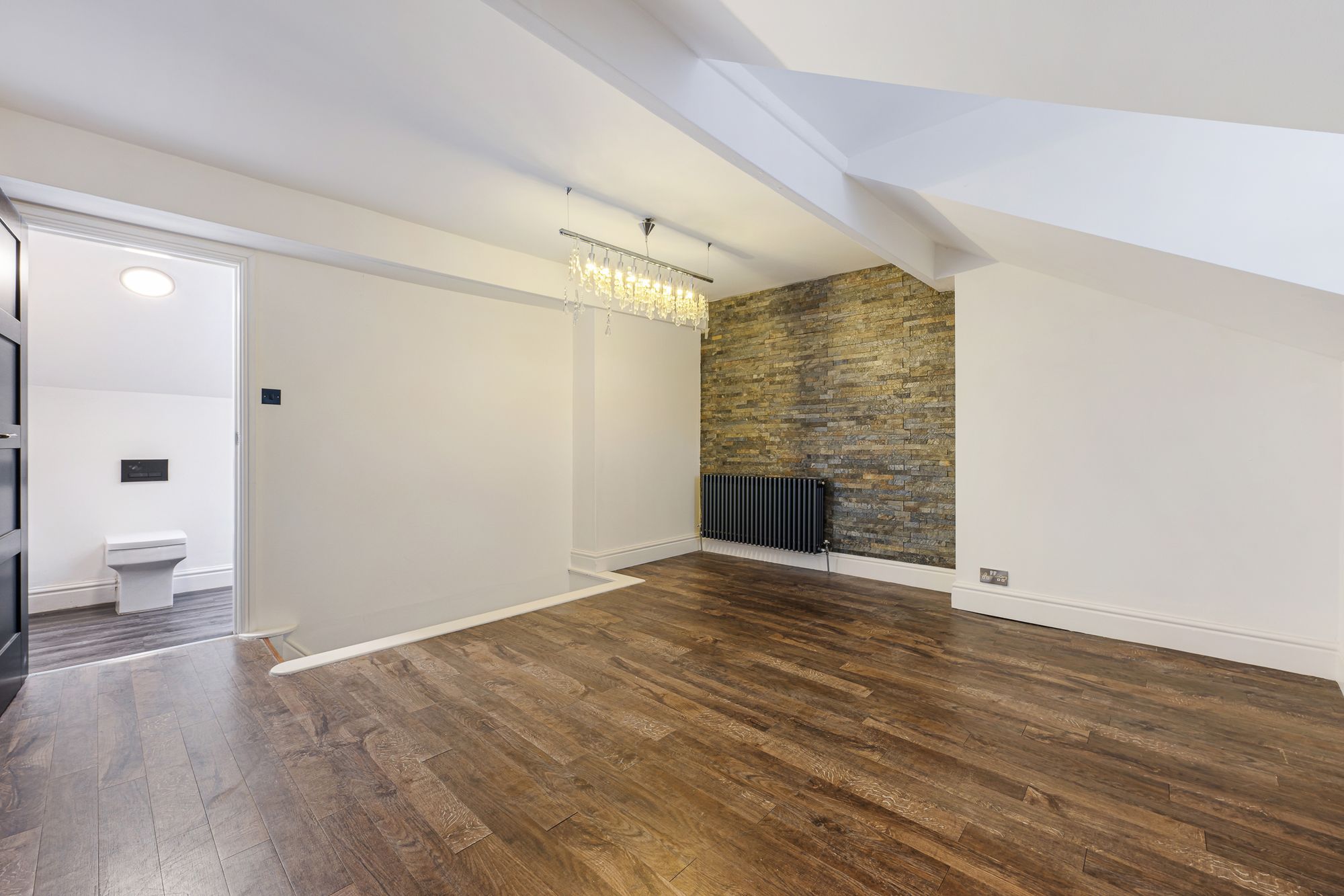 3 bed terraced house to rent in Wilton Street, Manchester 19