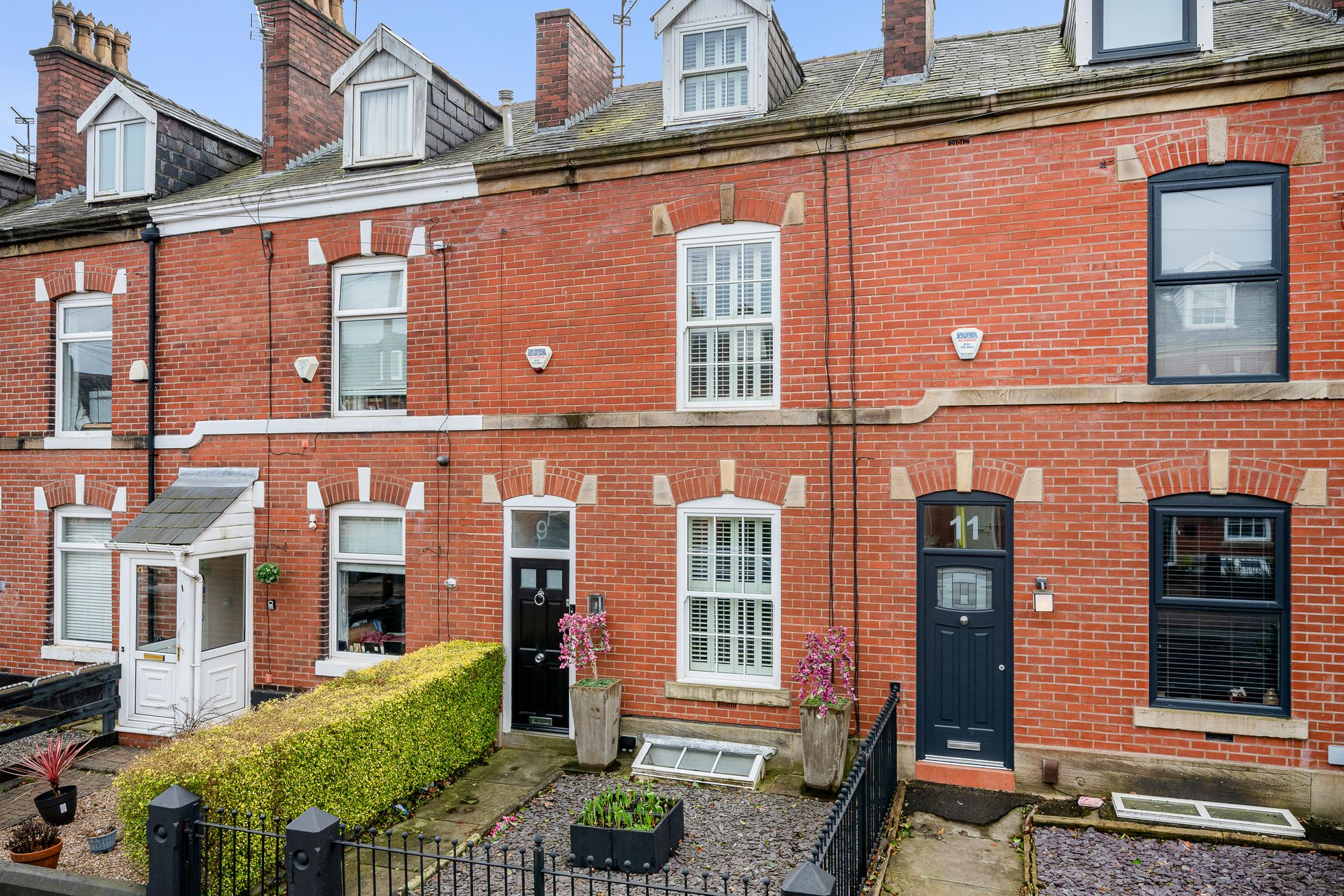 3 bed terraced house to rent in Wilton Street, Manchester - Property Image 1