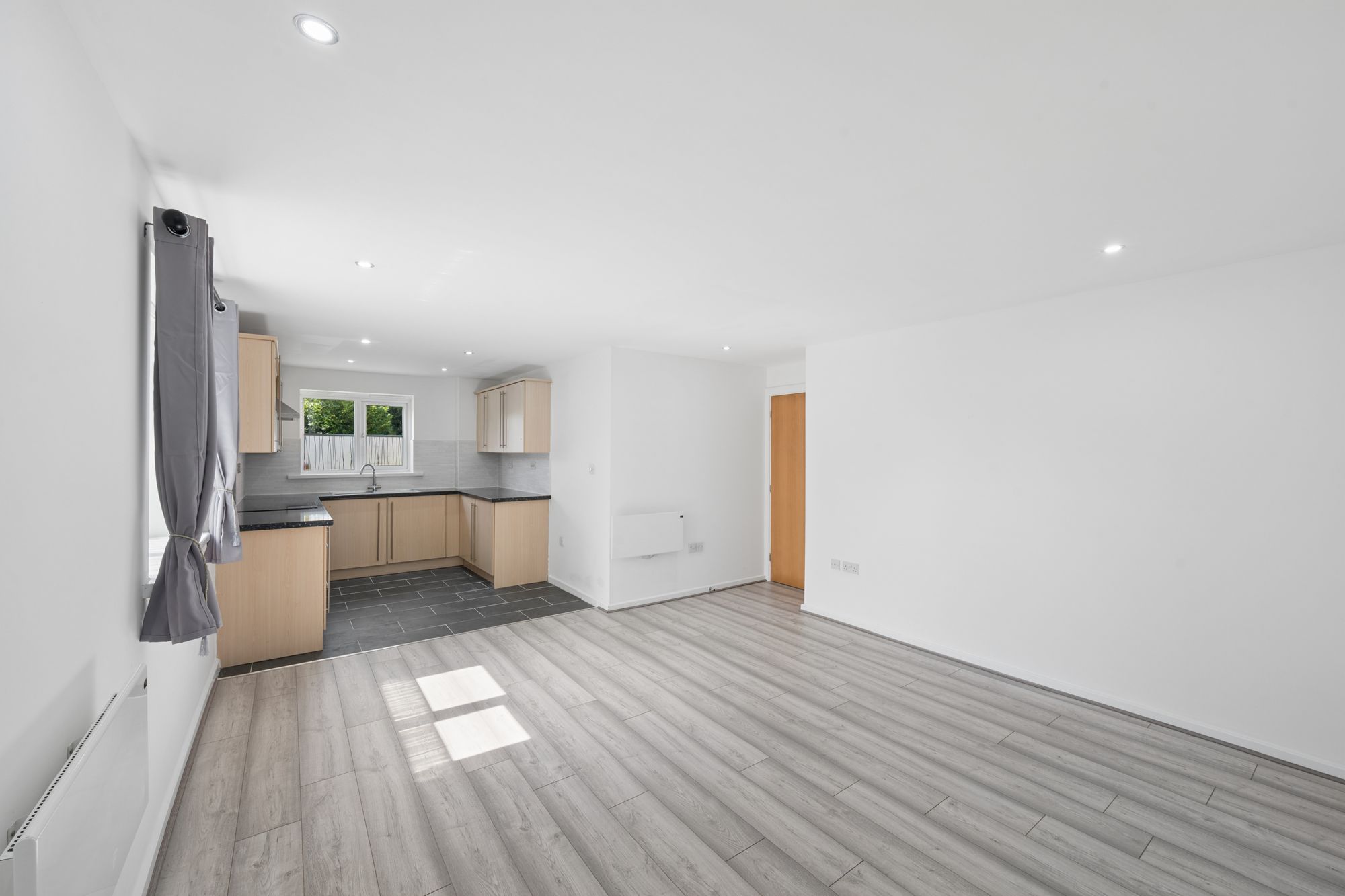 2 bed flat to rent in Moor Lane, Salford 2