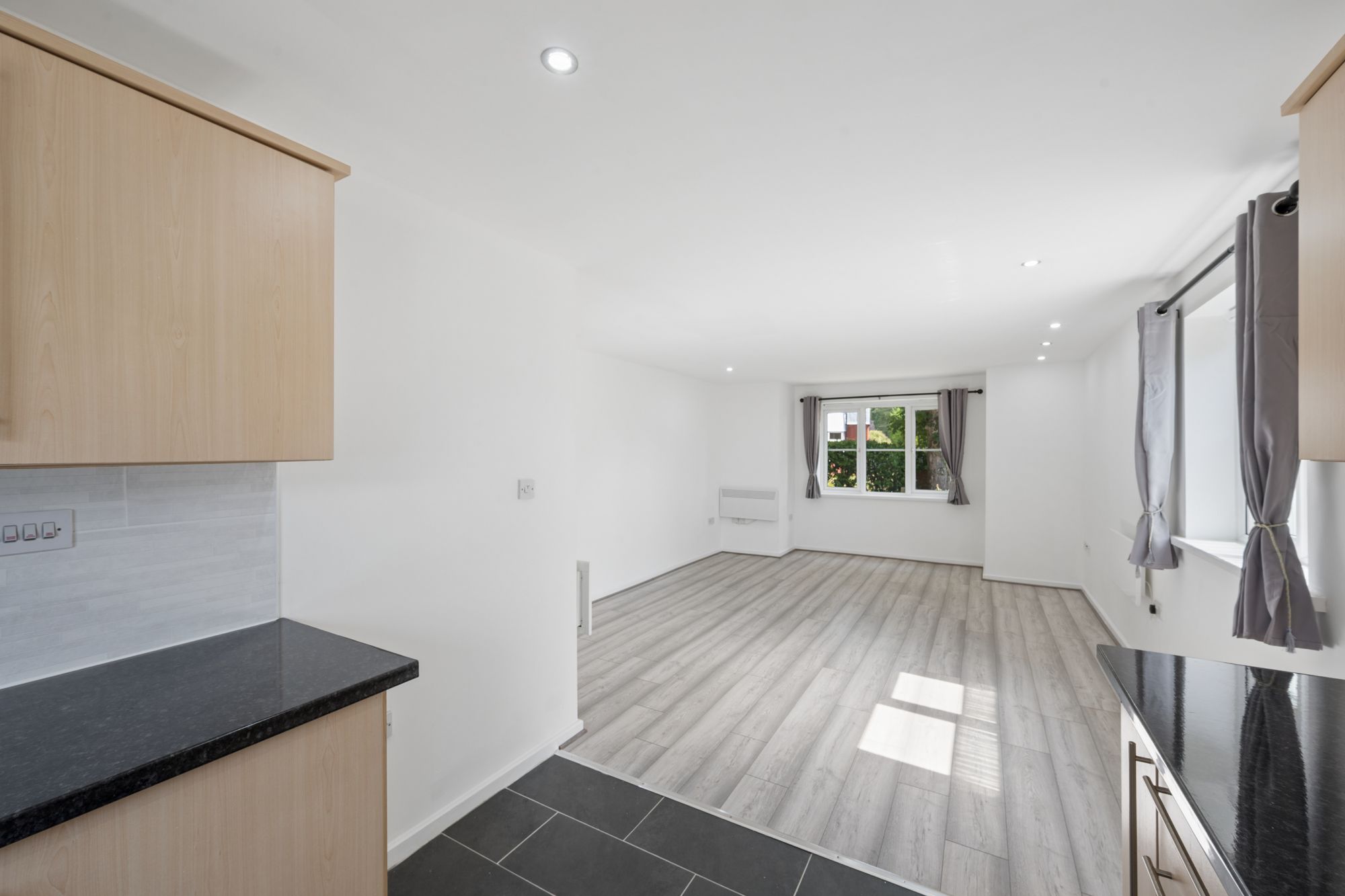 2 bed flat to rent in Moor Lane, Salford 3
