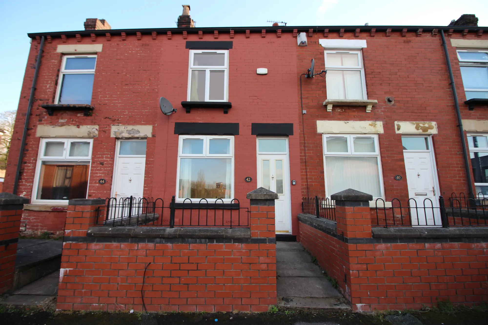 2 bed mid-terraced house to rent in Union Road, Bolton, BL2 