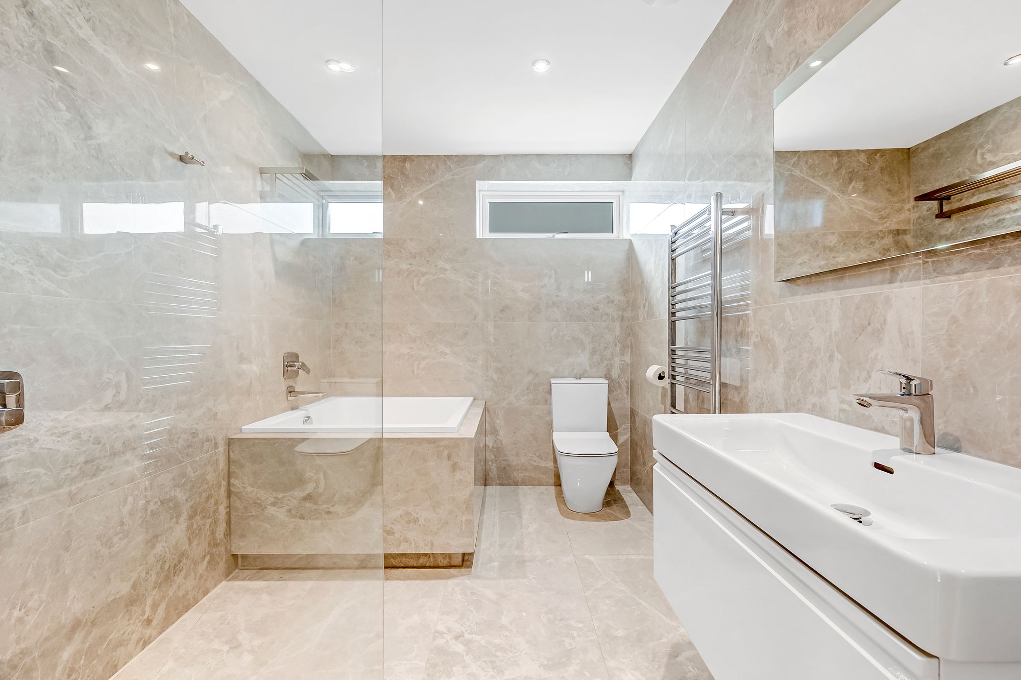 2 bed semi-detached bungalow to rent in New Heys Way, Bolton  - Property Image 15