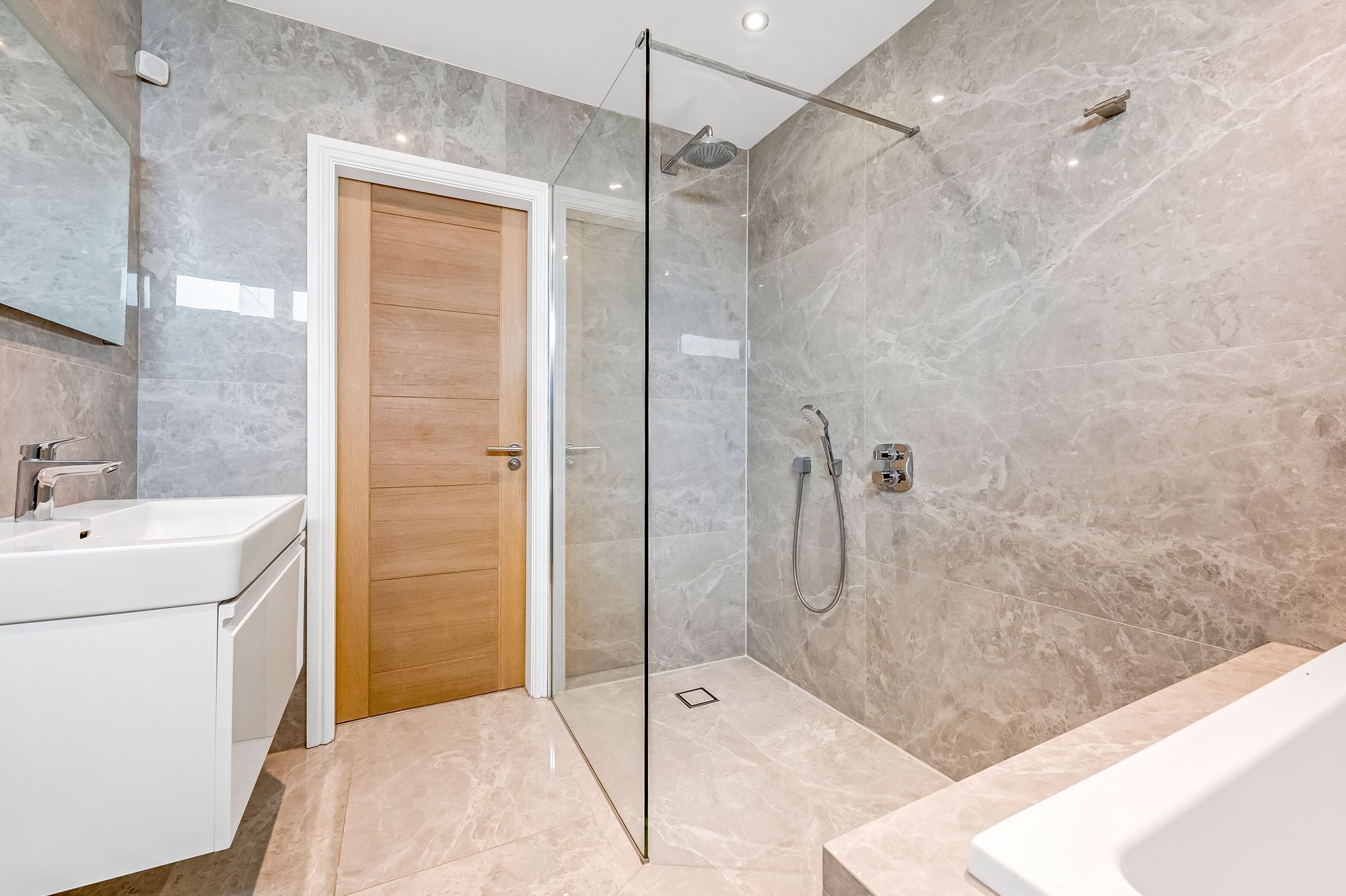 2 bed semi-detached bungalow to rent in New Heys Way, Bolton  - Property Image 16