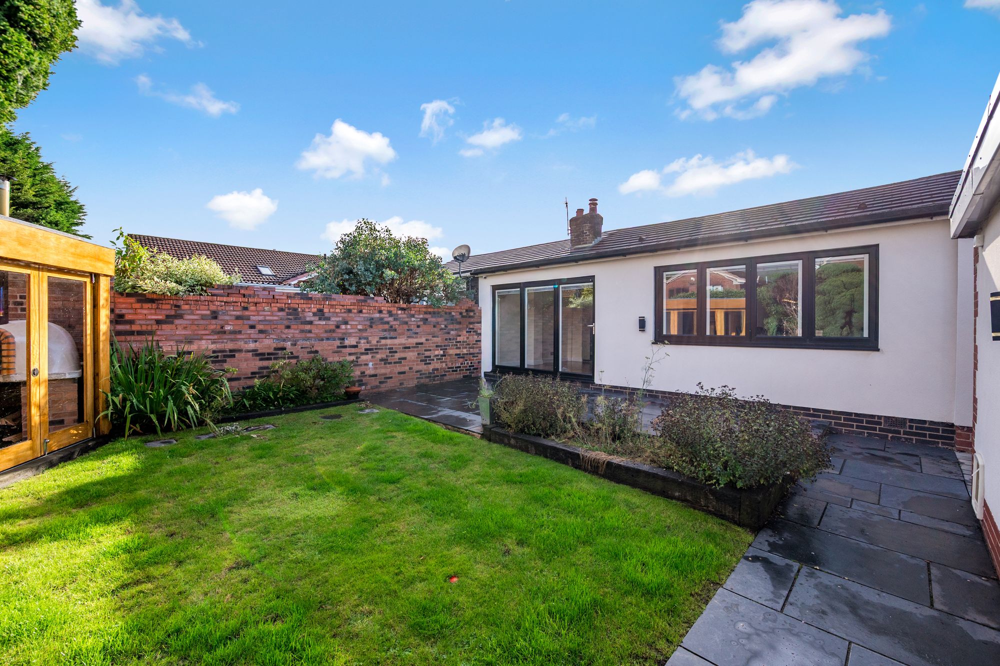 2 bed semi-detached bungalow to rent in New Heys Way, Bolton  - Property Image 23