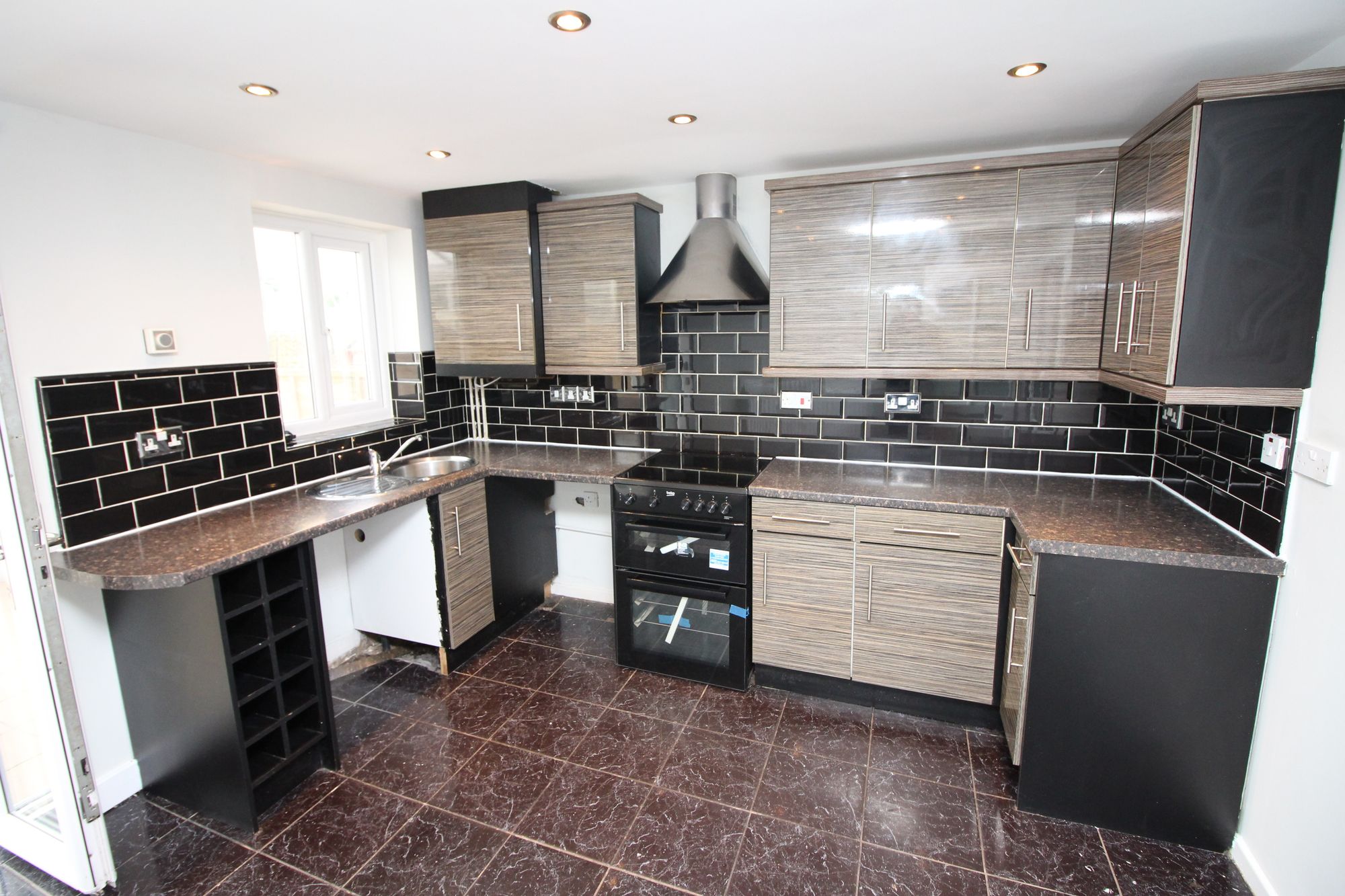 3 bed mid-terraced house to rent in Bampton Close, Bolton  - Property Image 6