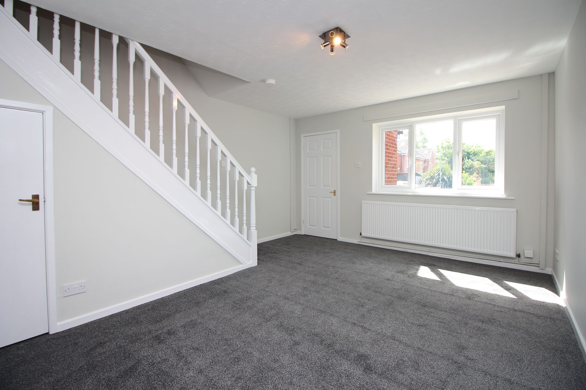 3 bed mid-terraced house to rent in Bampton Close, Bolton  - Property Image 4