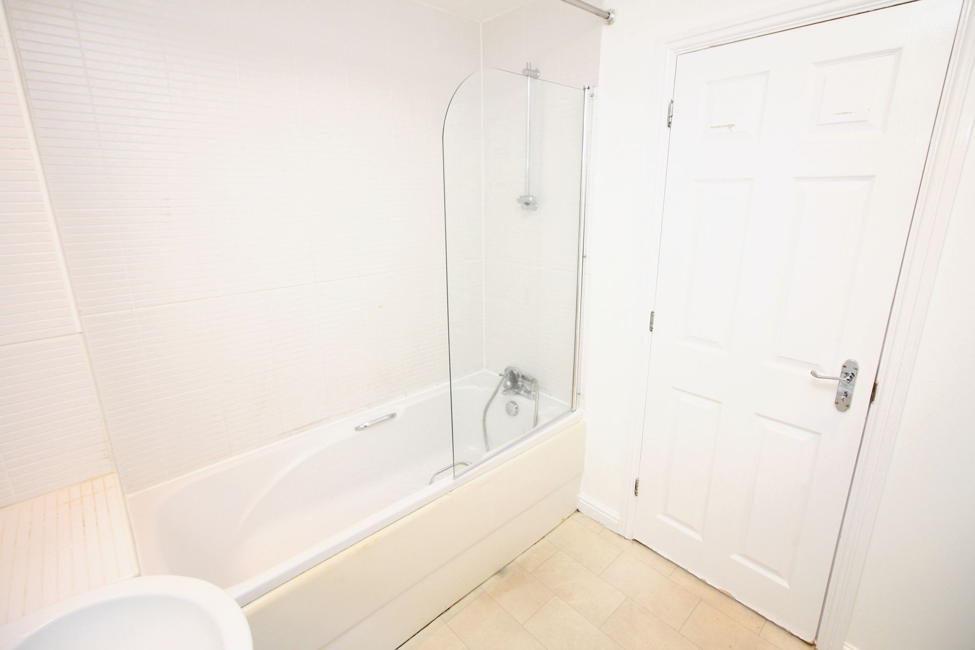 3 bed detached house to rent in Irvine Walk, Salford 13