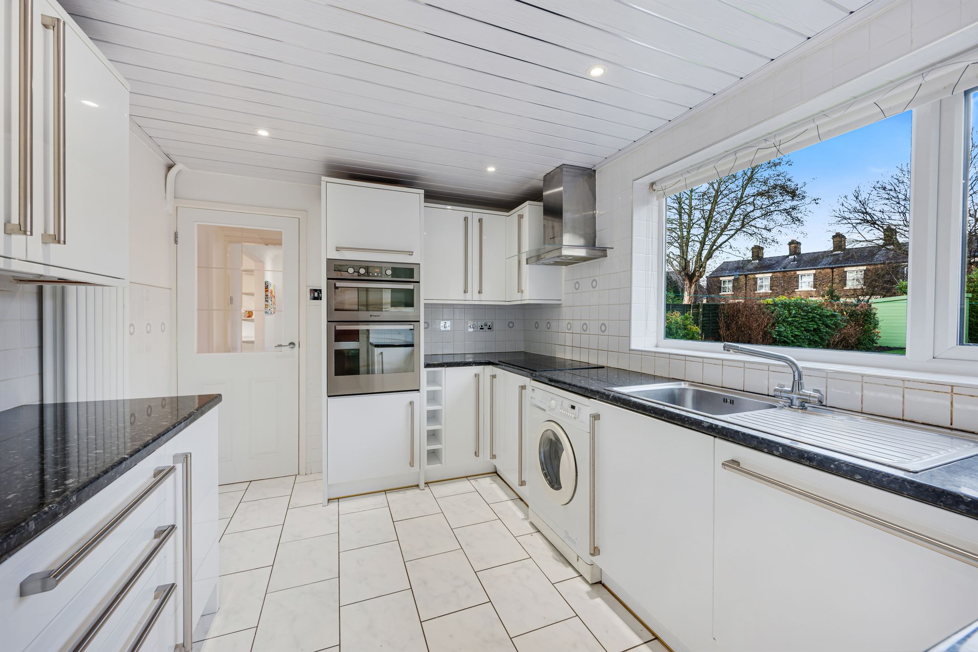 3 bed detached house for sale in Hough Fold Way, Bolton  - Property Image 8