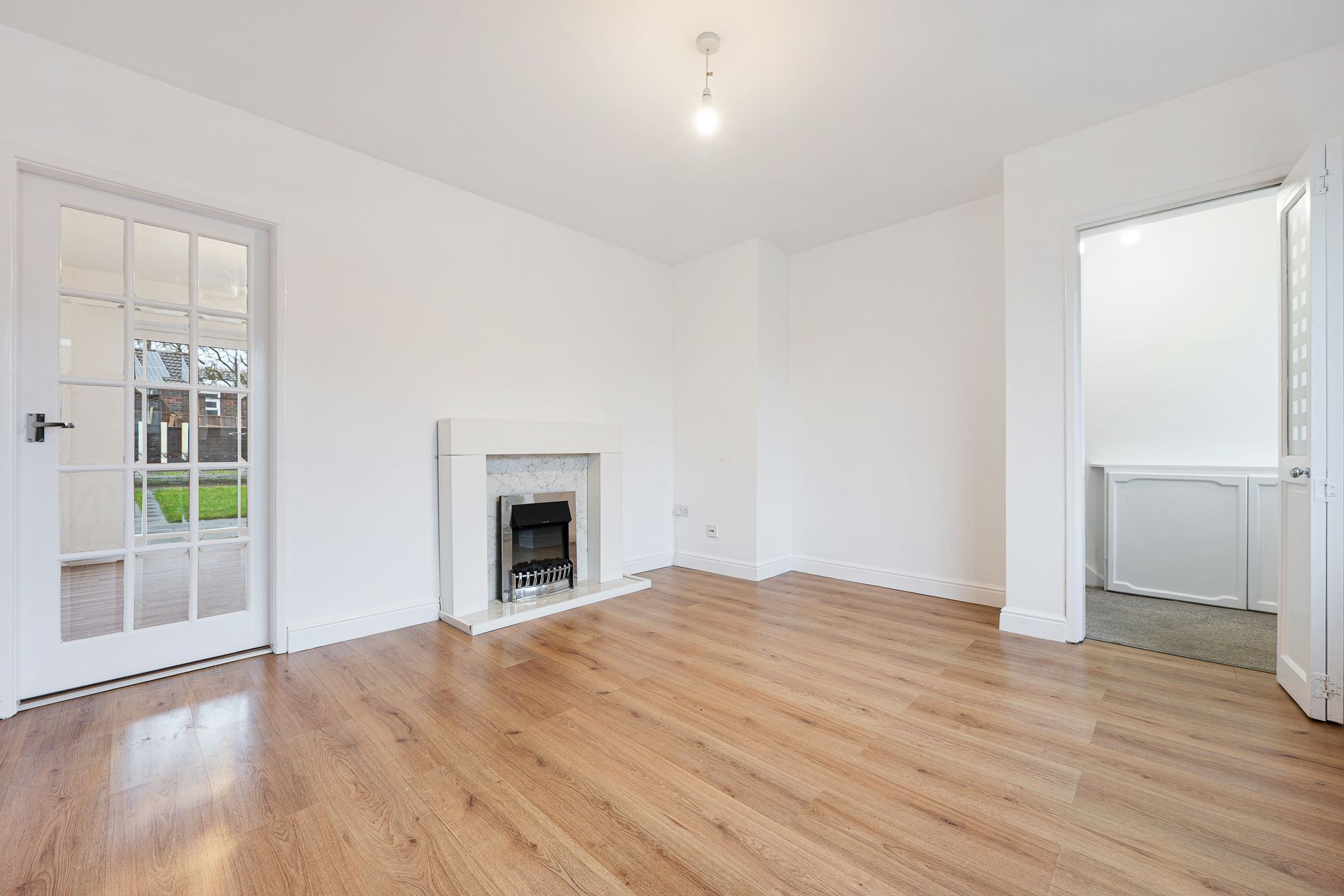 2 bed terraced house to rent in Coniston Avenue, Manchester  - Property Image 5