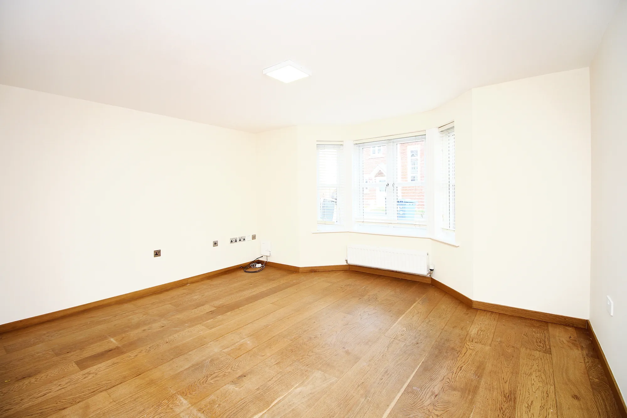 4 bed detached house to rent in Blyton Lane, Salford 1