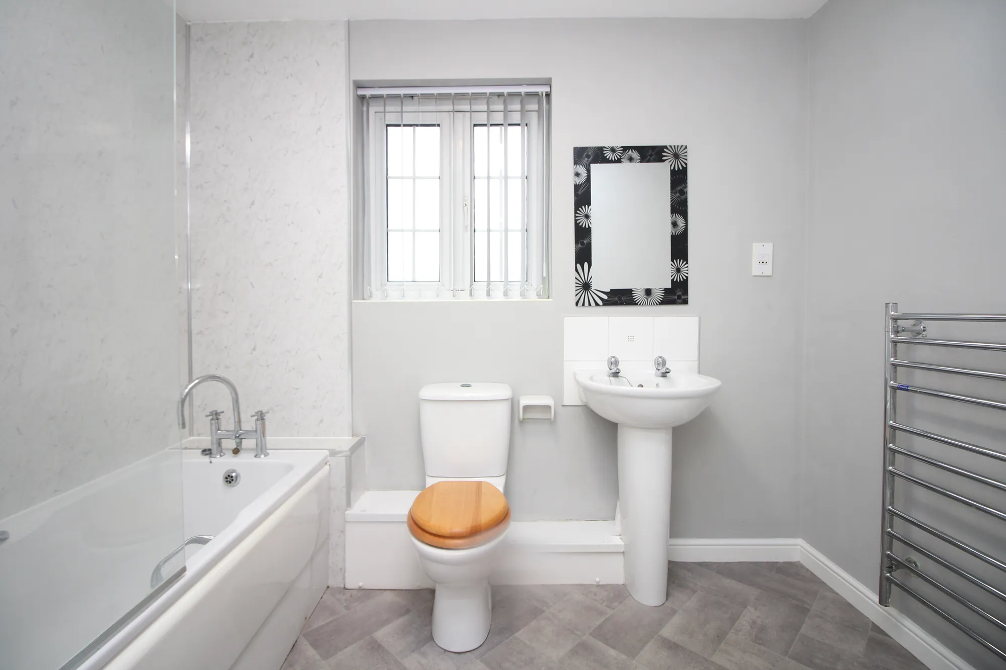 2 bed apartment to rent in Langwood Court, Rossendale 3