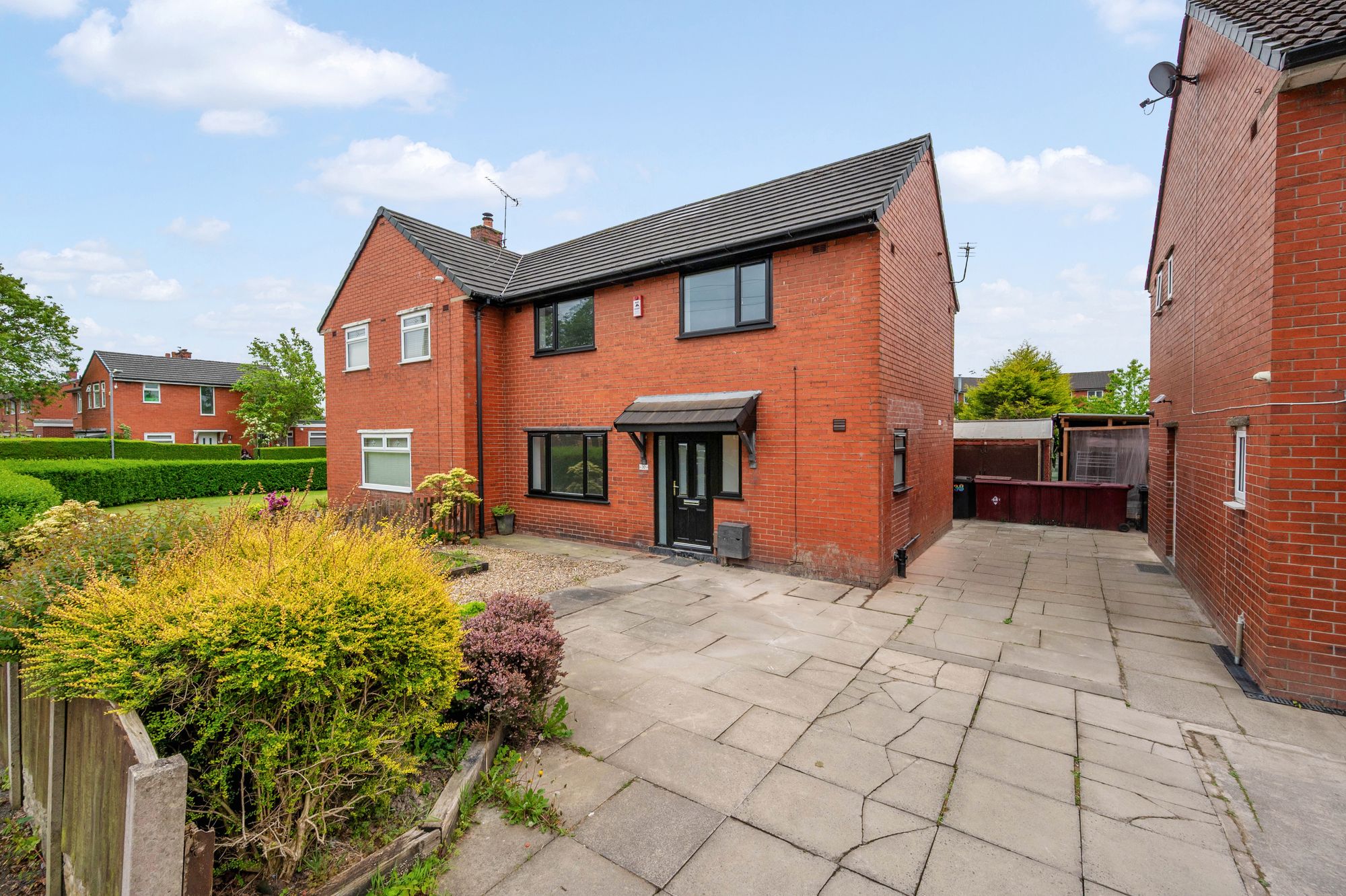 3 bed semi-detached house to rent in Washacre, Bolton - Property Image 1