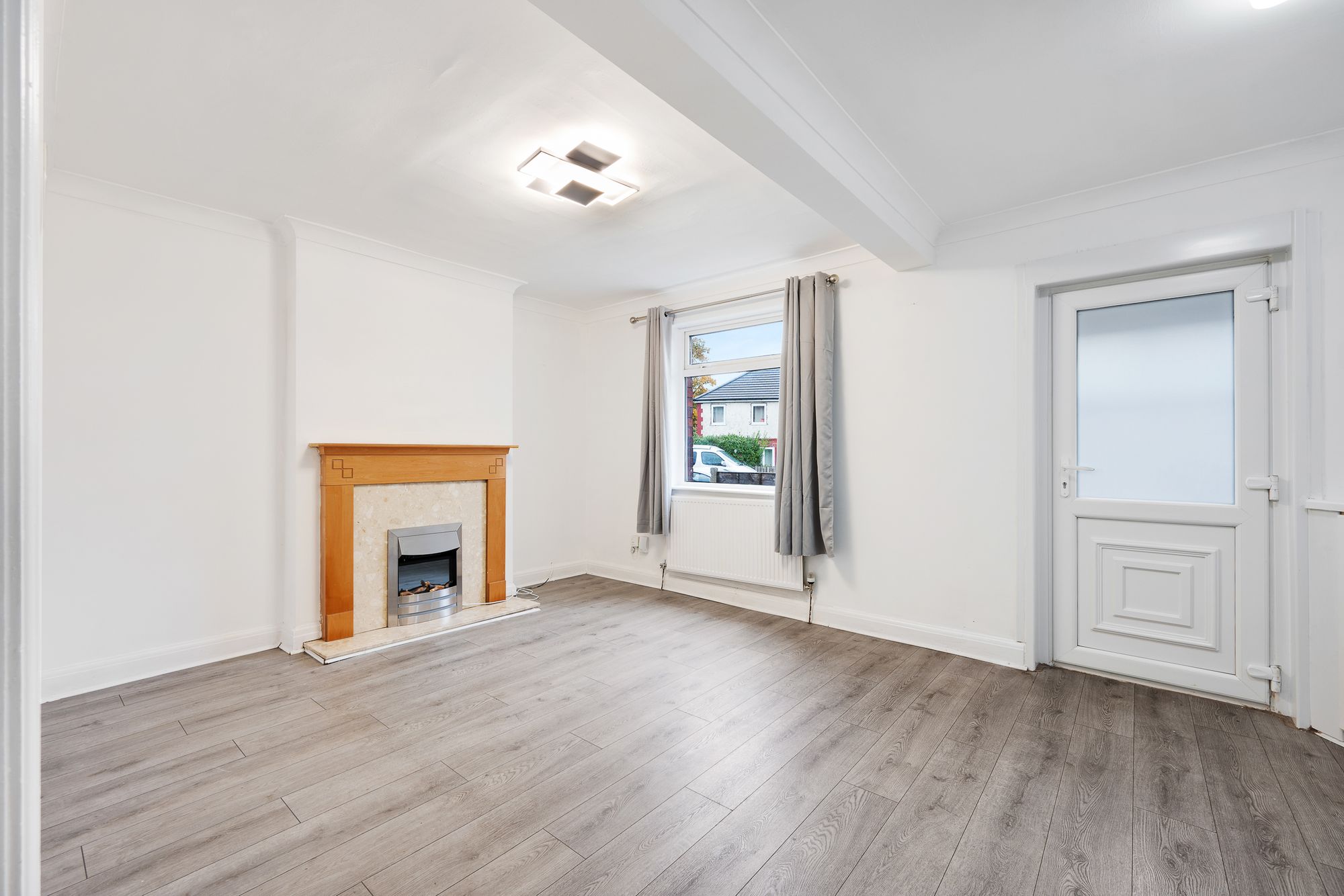 3 bed terraced house to rent in Polefield Hall Road, Manchester 1