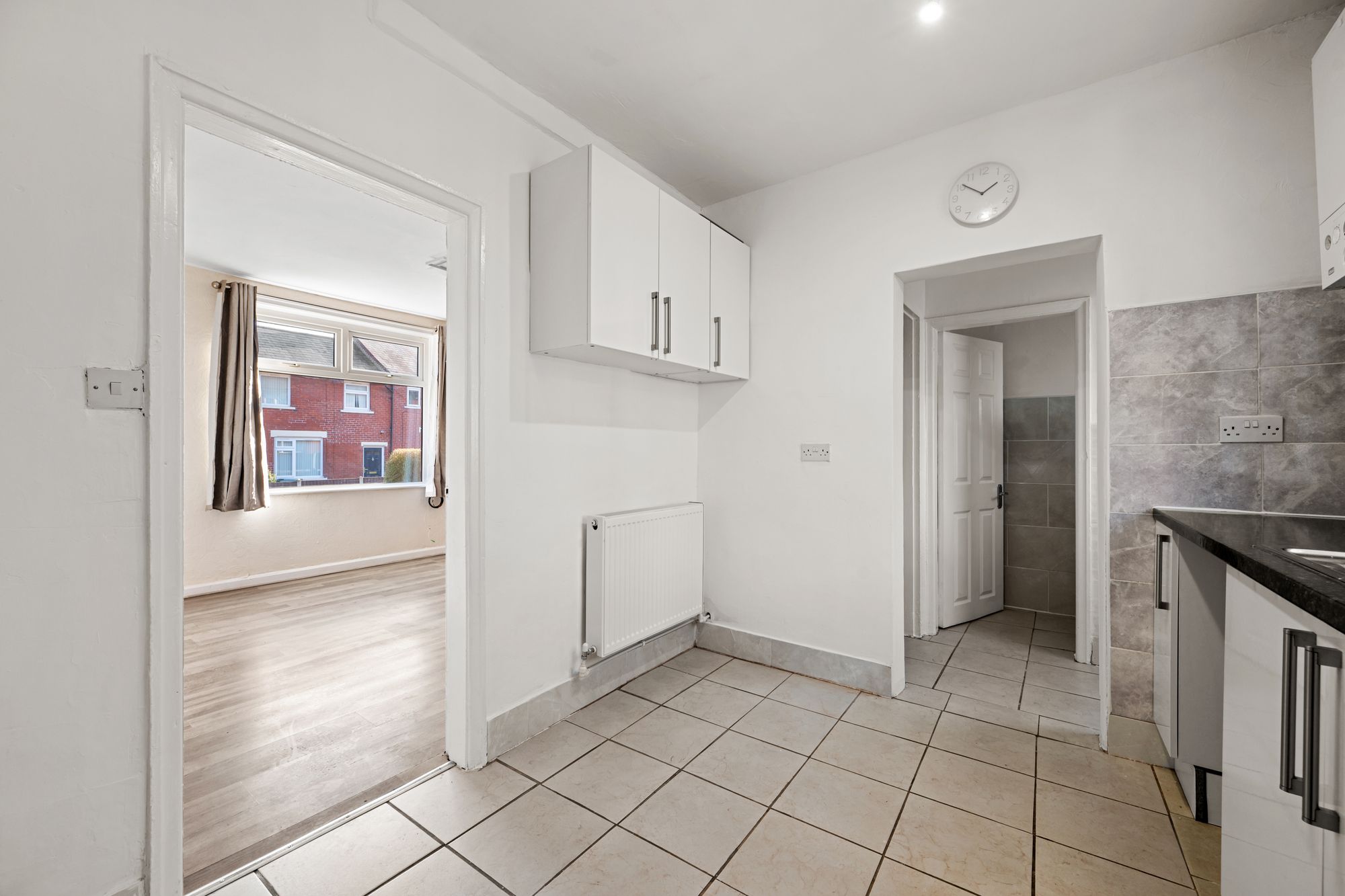 3 bed mid-terraced house to rent in Stirling Grove, Manchester  - Property Image 6