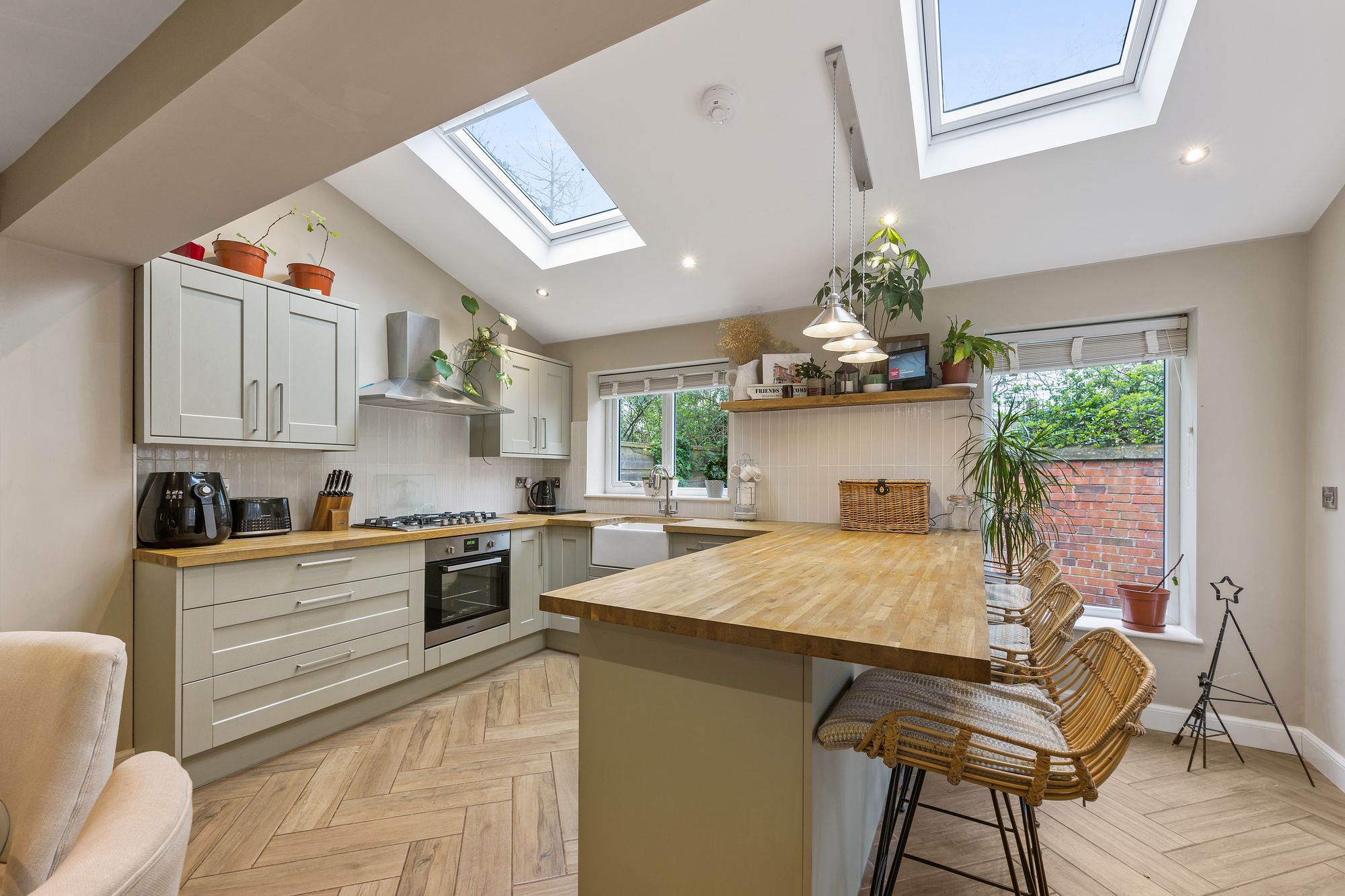 3 bed semi-detached house for sale in Brotherton Drive, Salford  - Property Image 3